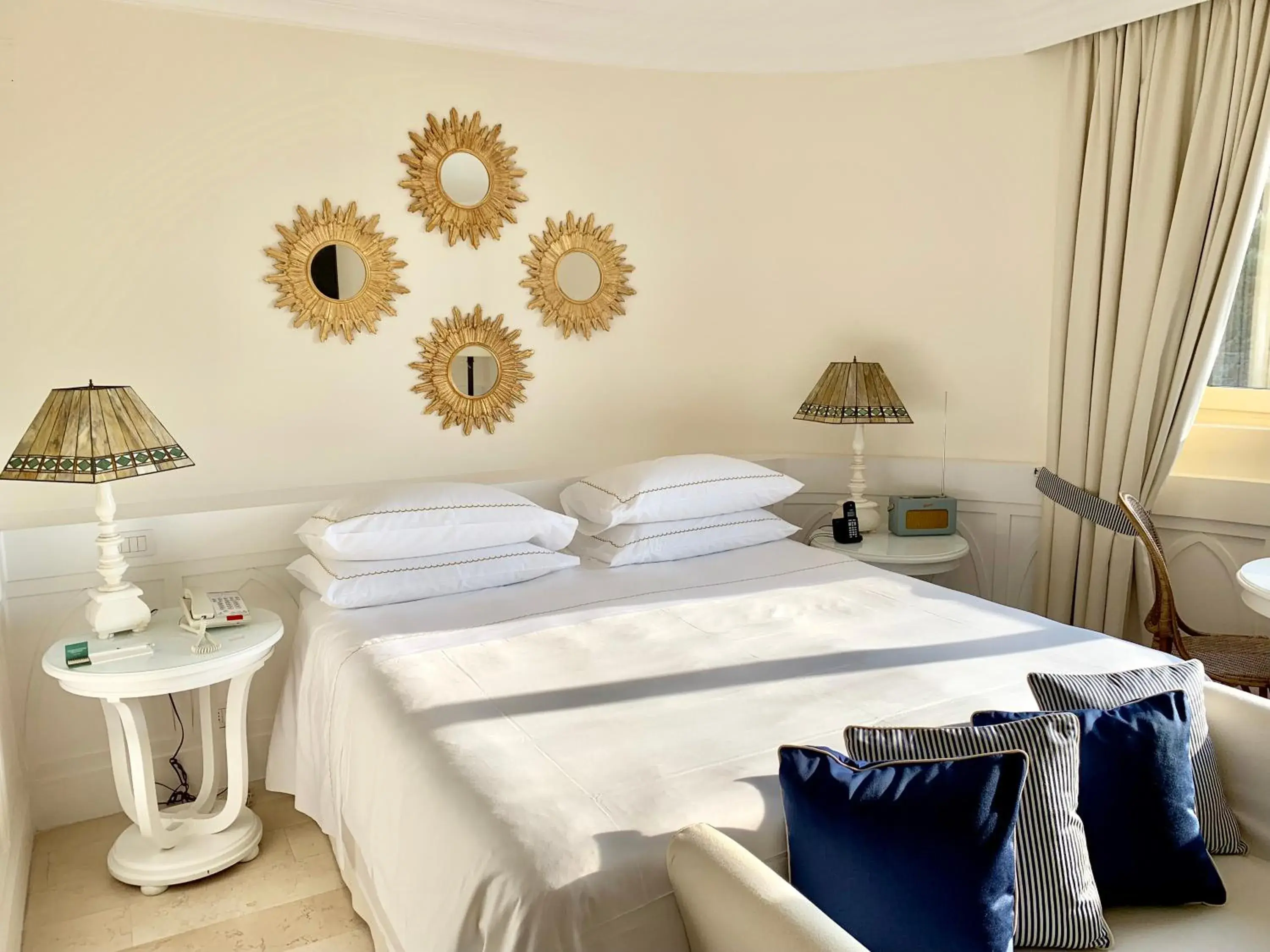 Bed in Mezzatorre Hotel & Thermal Spa