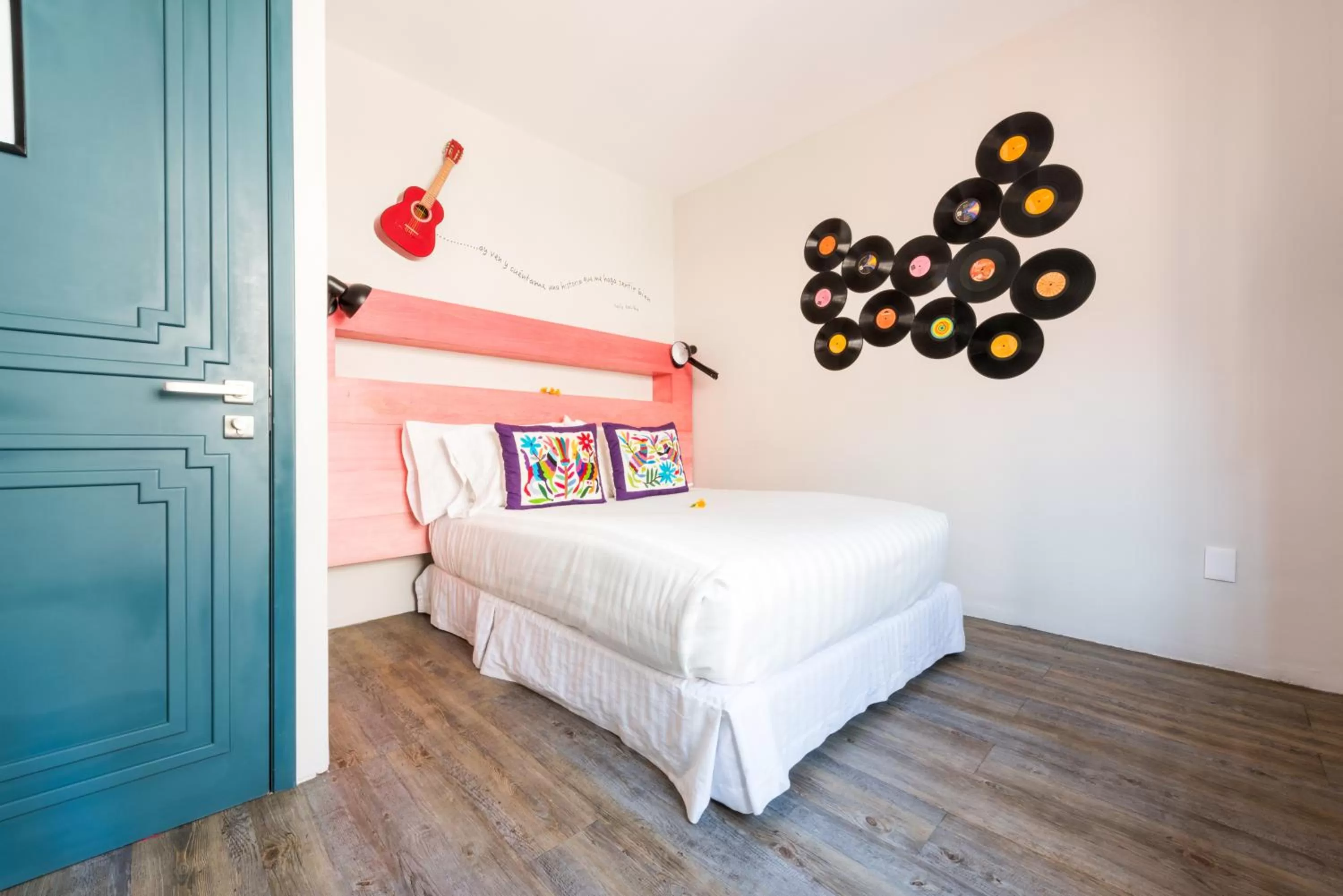 Bed in La Palomilla Bed & Breakfast