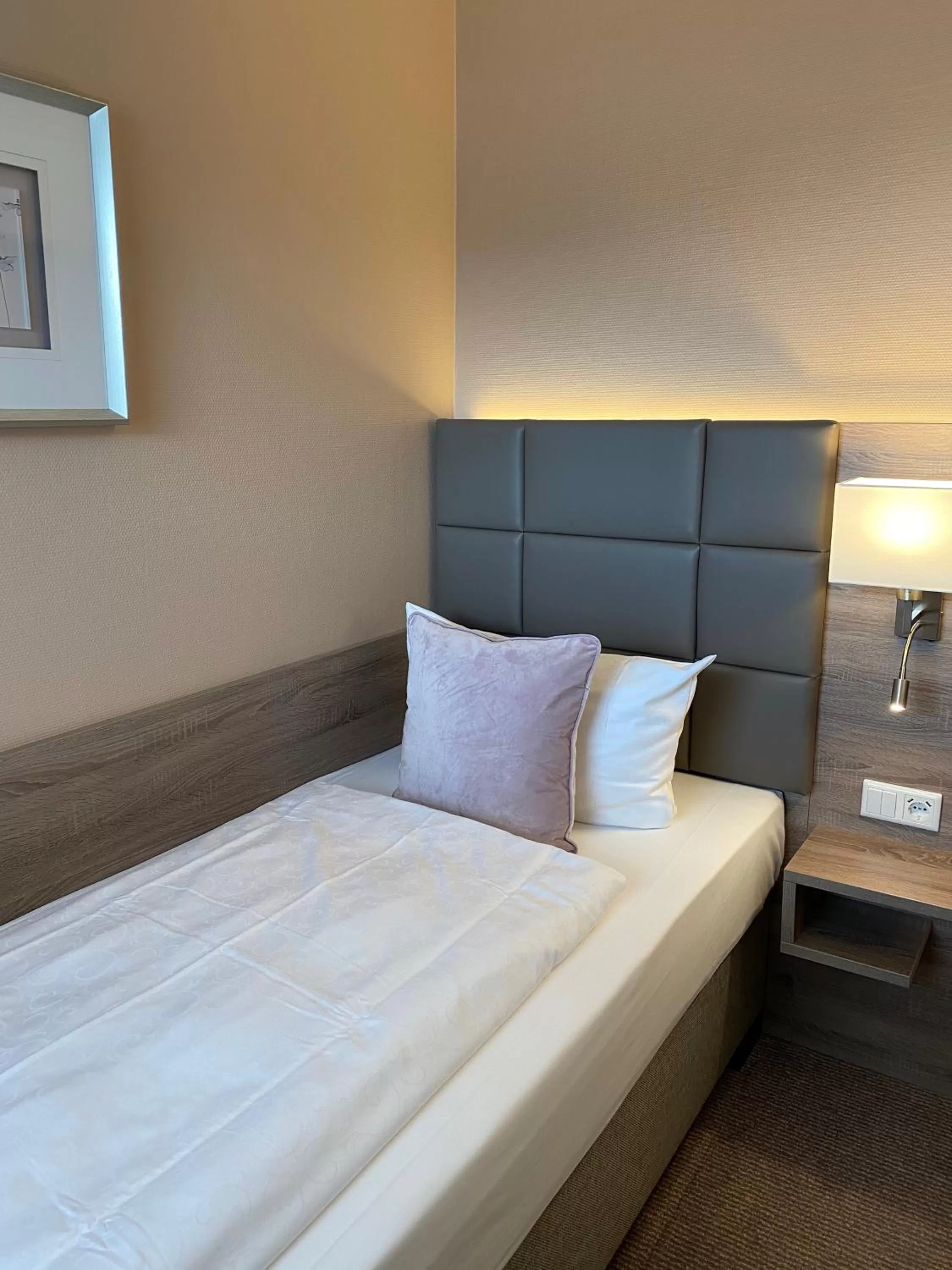 Bed in Hotel in den Herrnwiesen