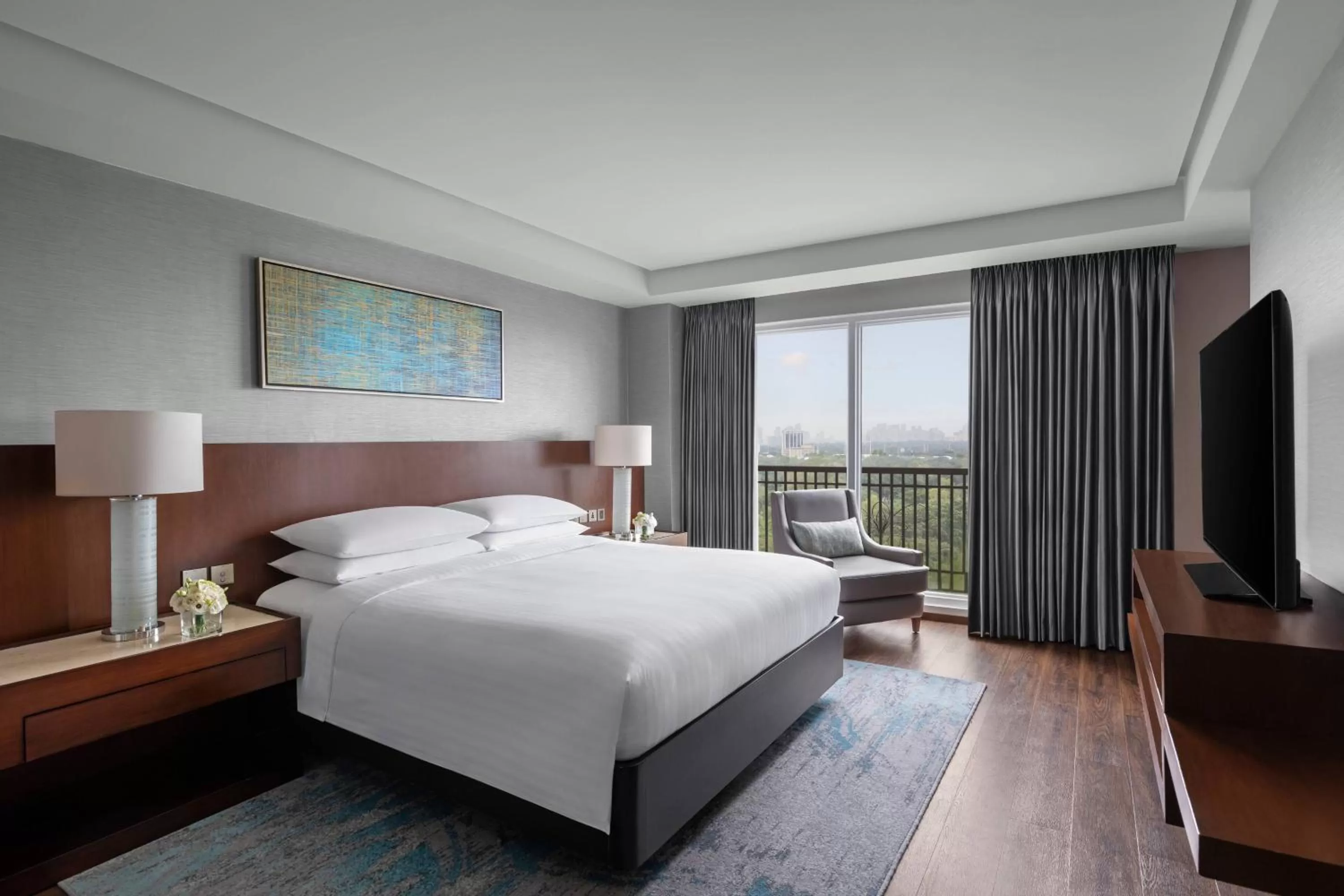 Bedroom, Bed in Manila Marriott Hotel at Newport World Resorts