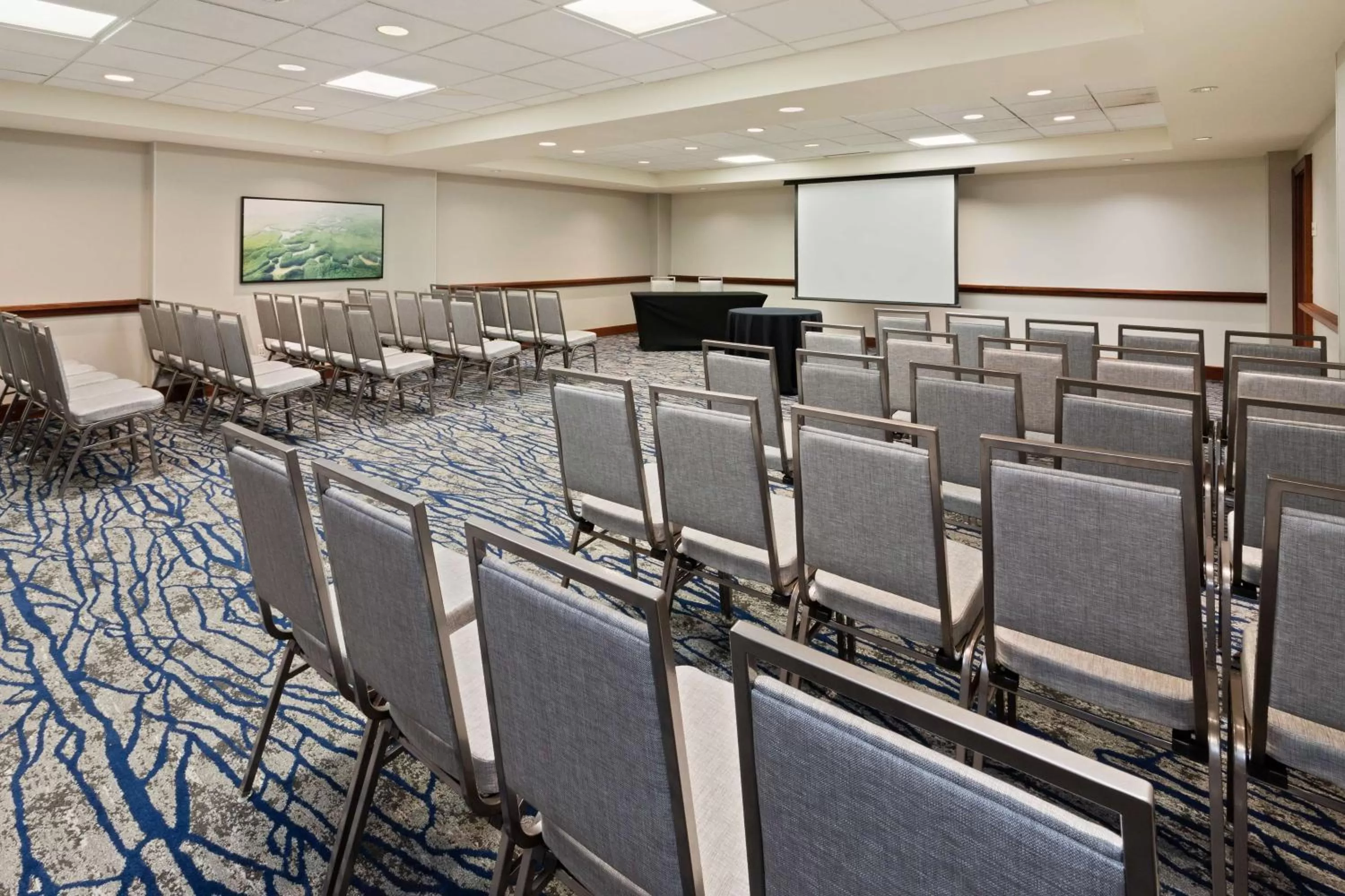 Meeting/conference room in Embassy Suites by Hilton Tampa USF Near Busch Gardens