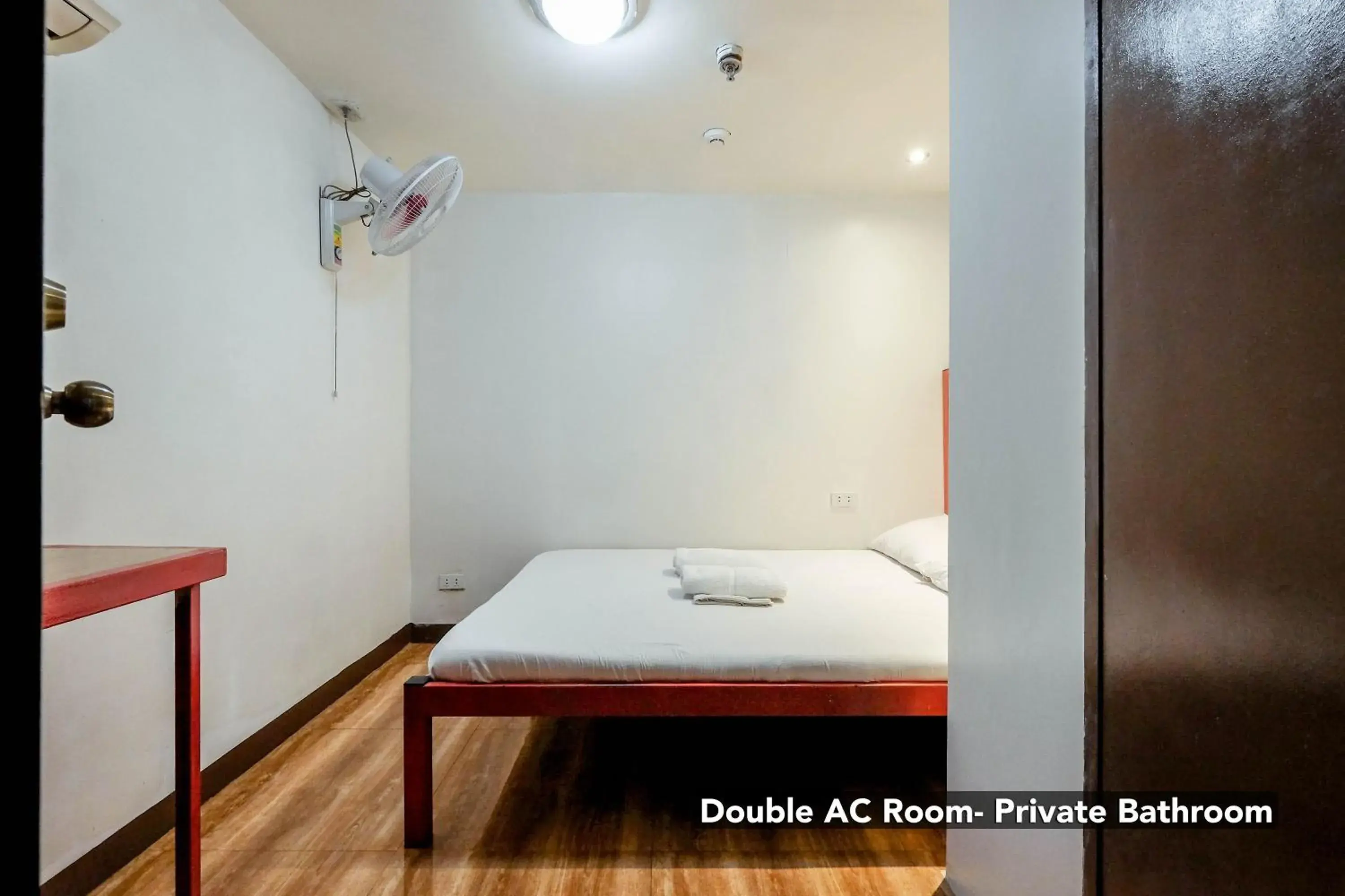 Bedroom, Bed in Stay Malate (Wanderers Guest House)