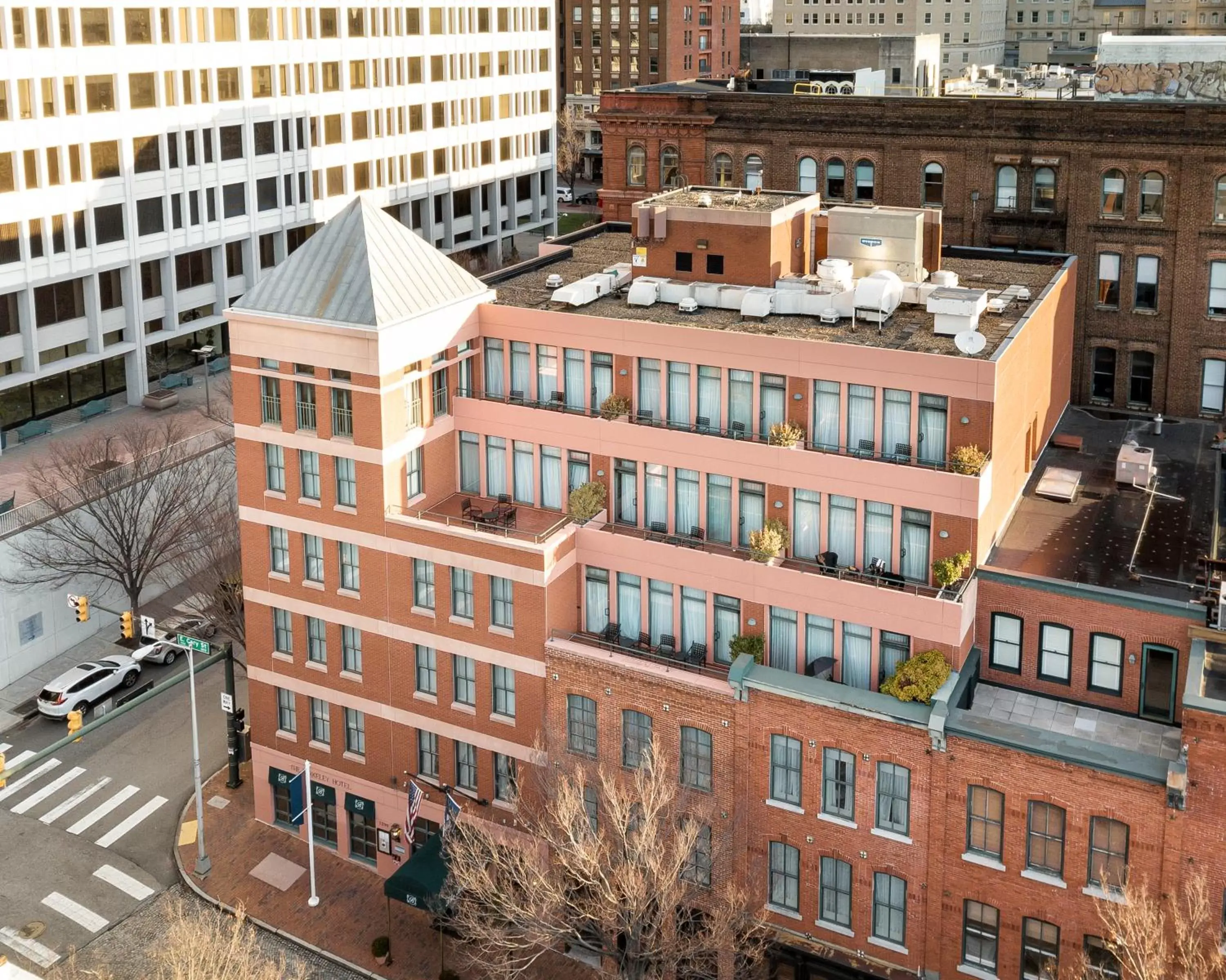 Property building, Bird's-eye View in The Berkeley Hotel