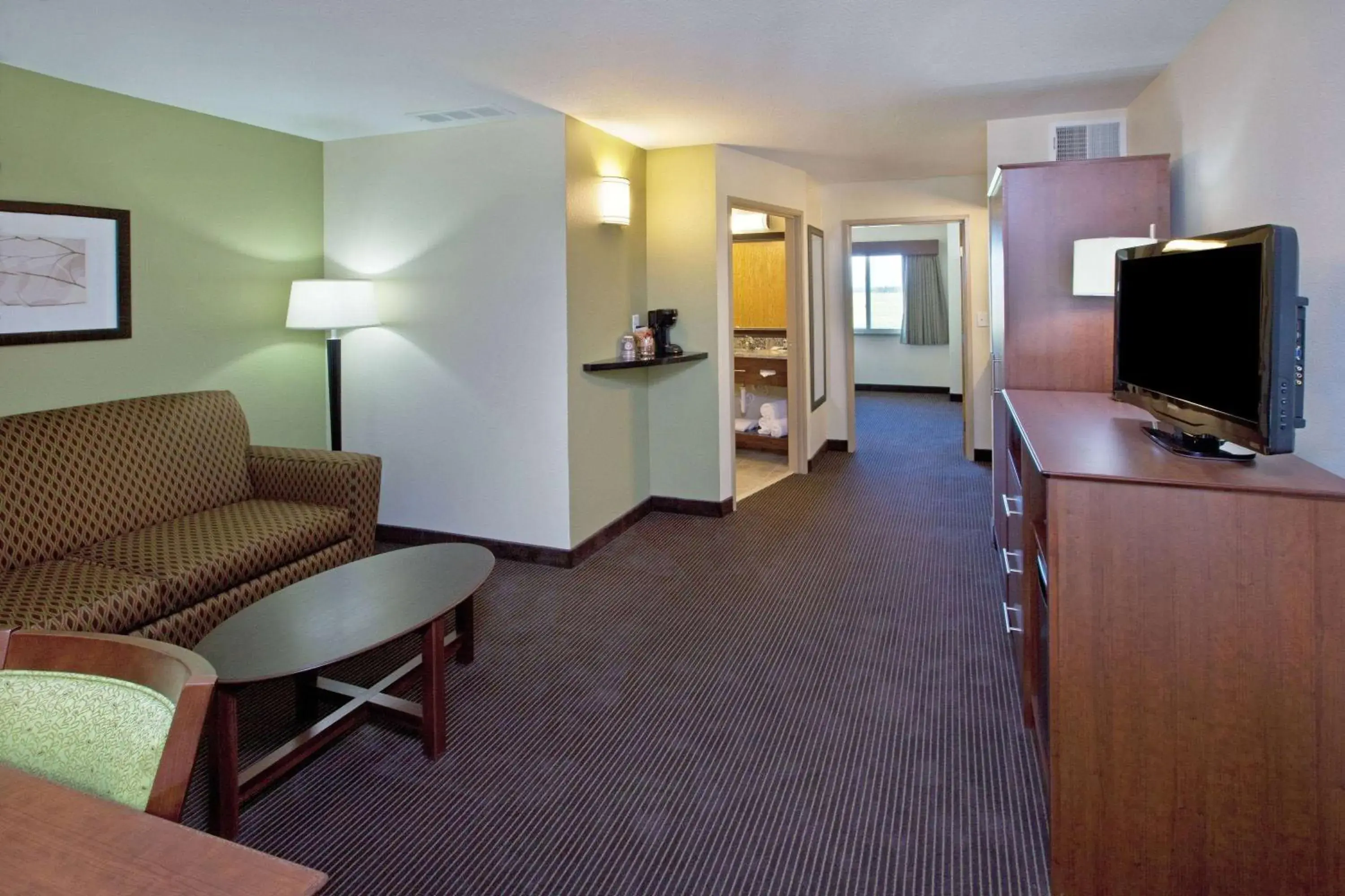 Photo of the whole room, TV/Entertainment Center in AmericInn by Wyndham Osage