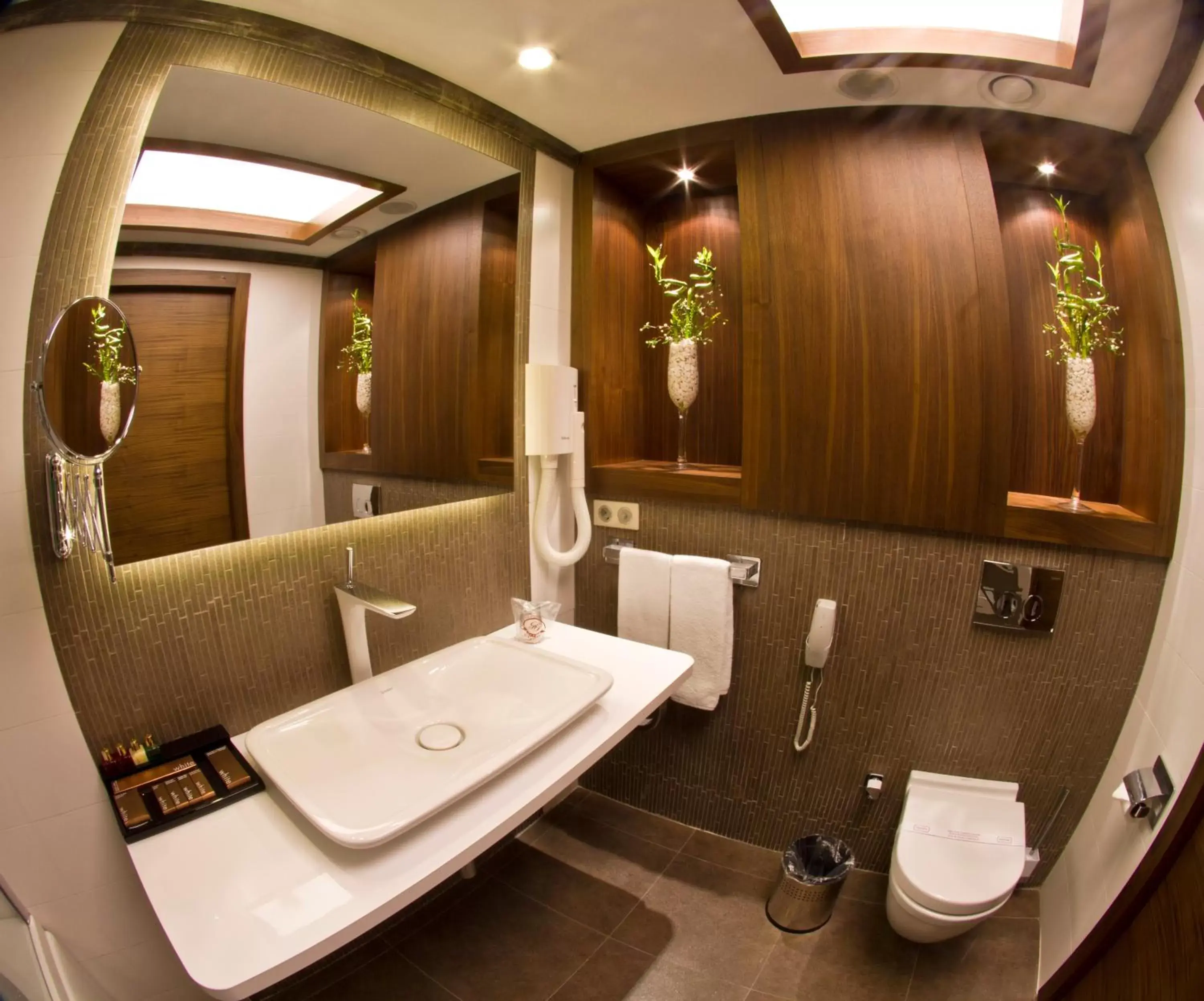 Bathroom in Grand Hotel Gaziantep