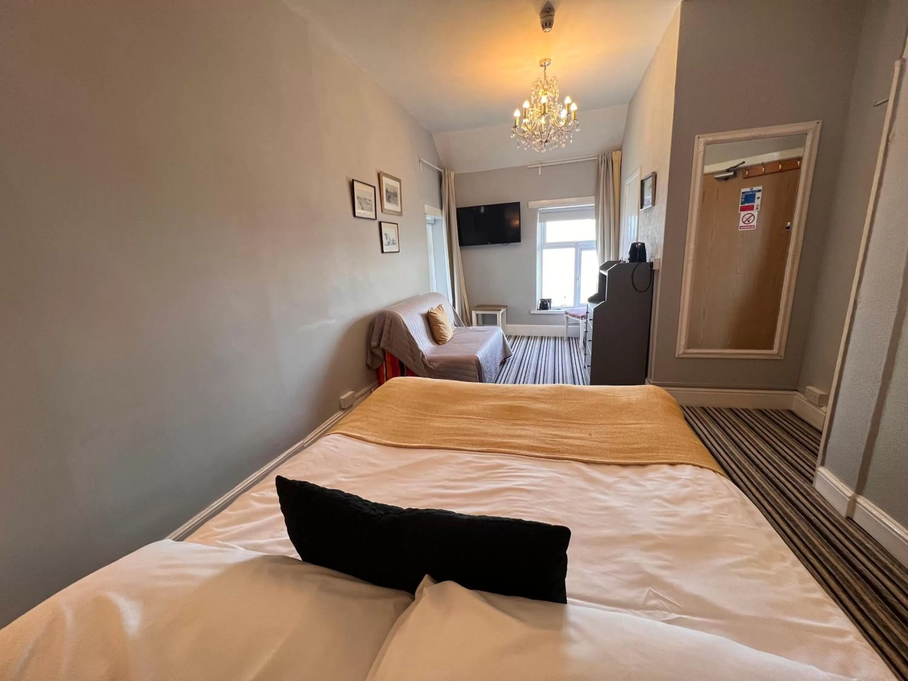 Bed in Pickfords Hotel