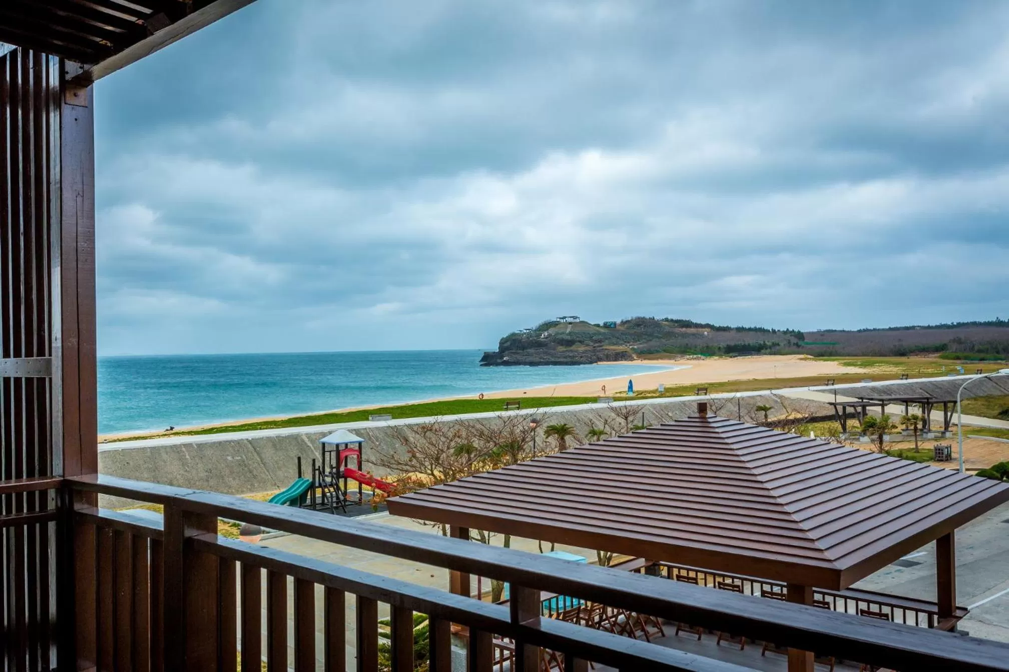 Balcony/Terrace in Beachcastle & Sea View Villa