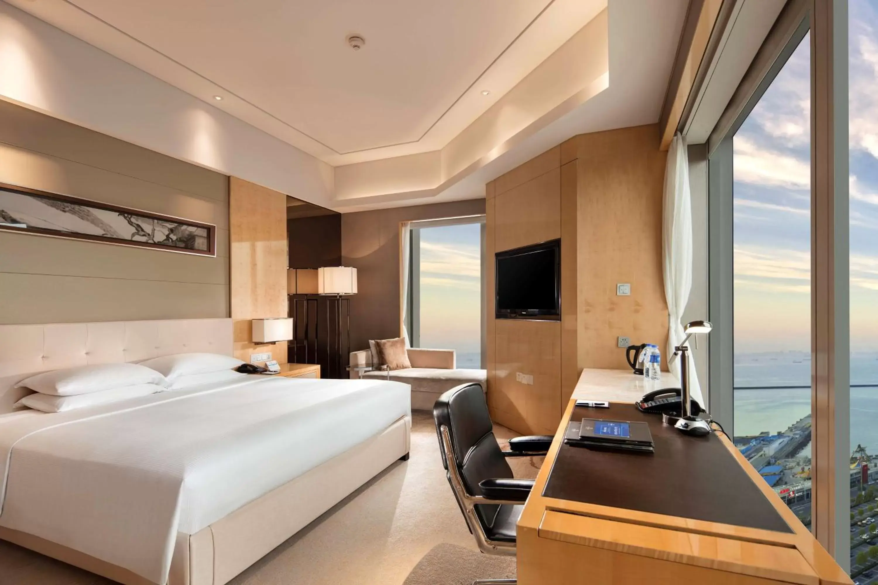 Bed in Hilton Dalian