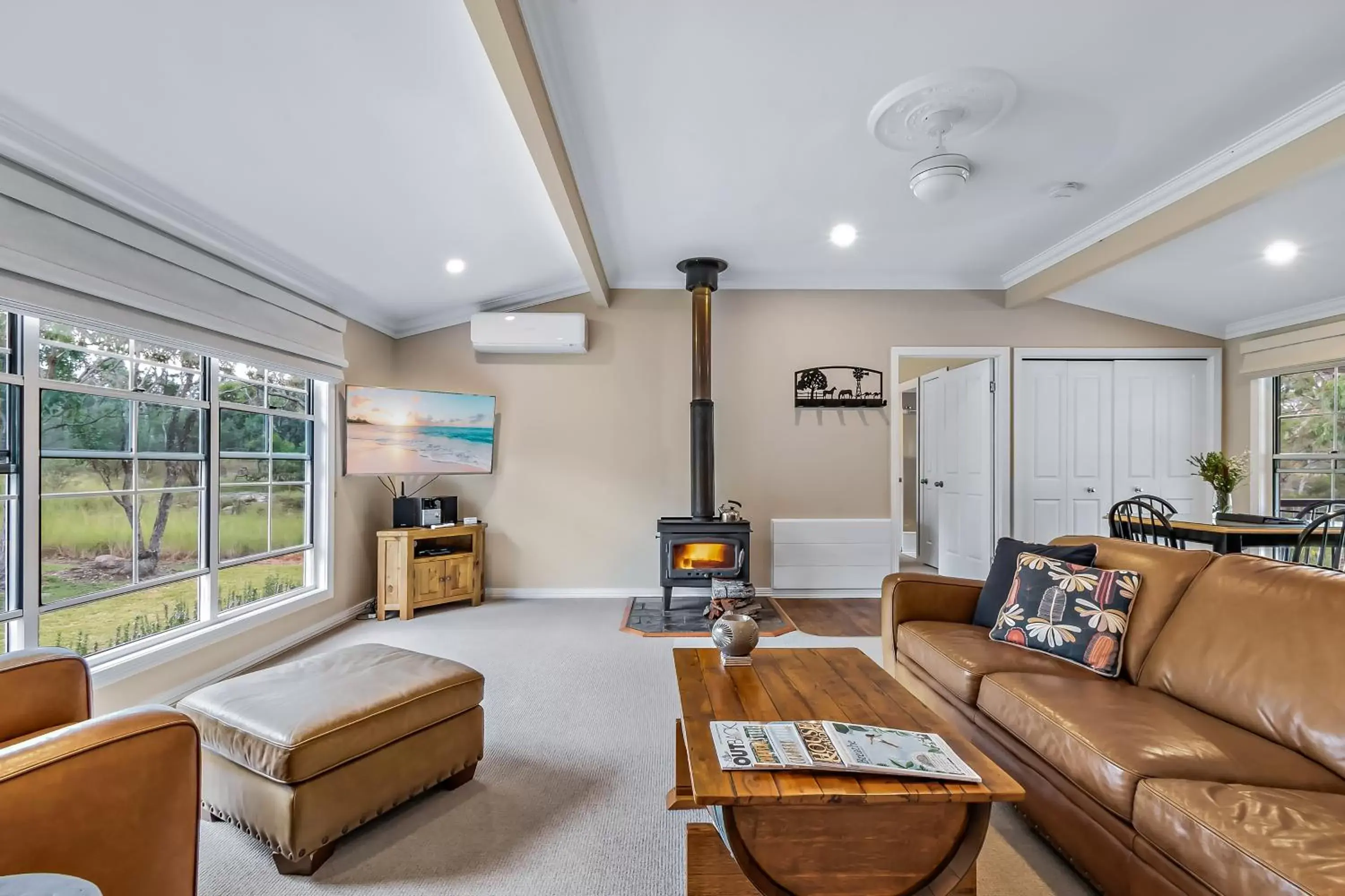 TV and multimedia, Seating Area in Diamondvale Estate Stanthorpe