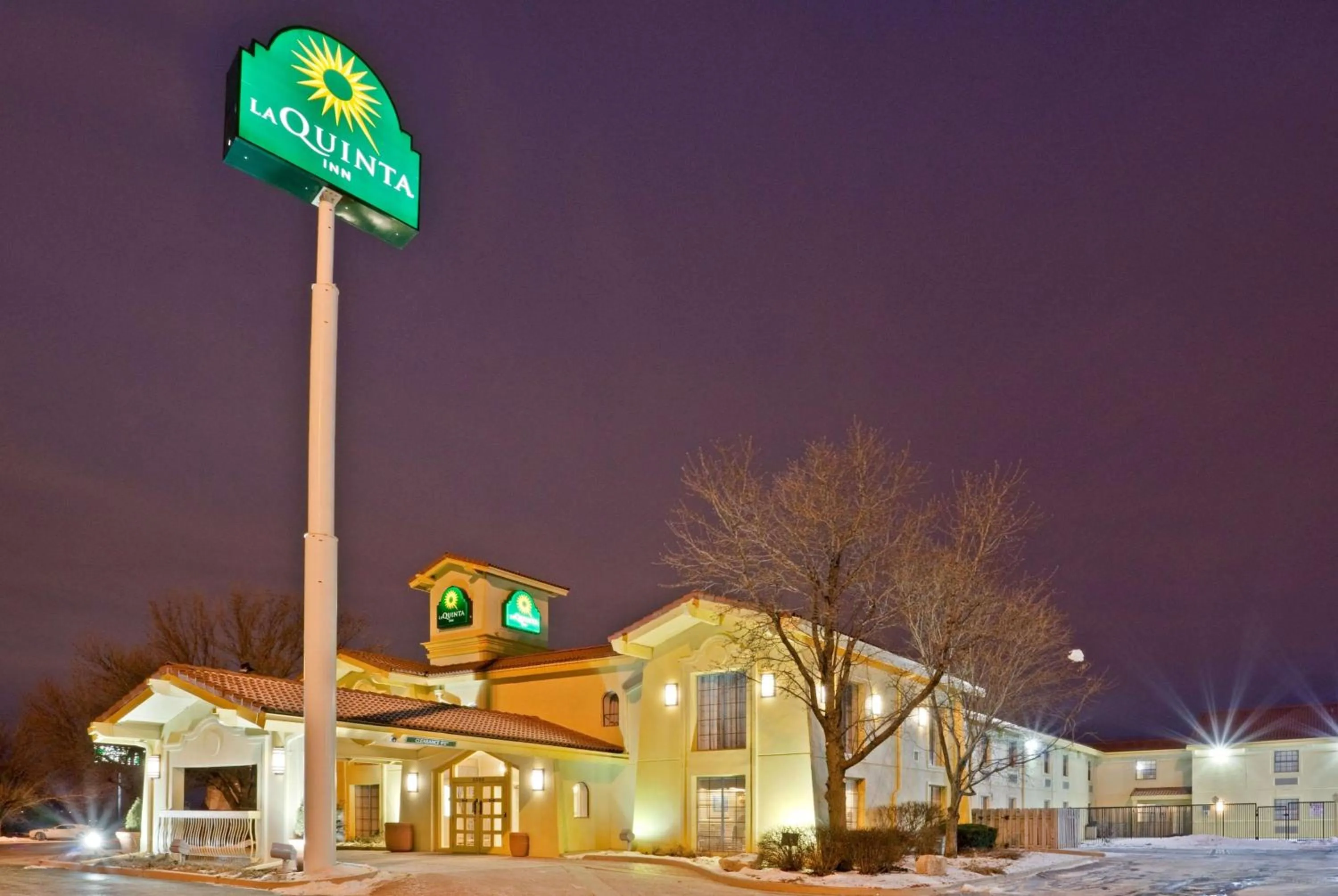 Property building in La Quinta Inn by Wyndham Omaha West
