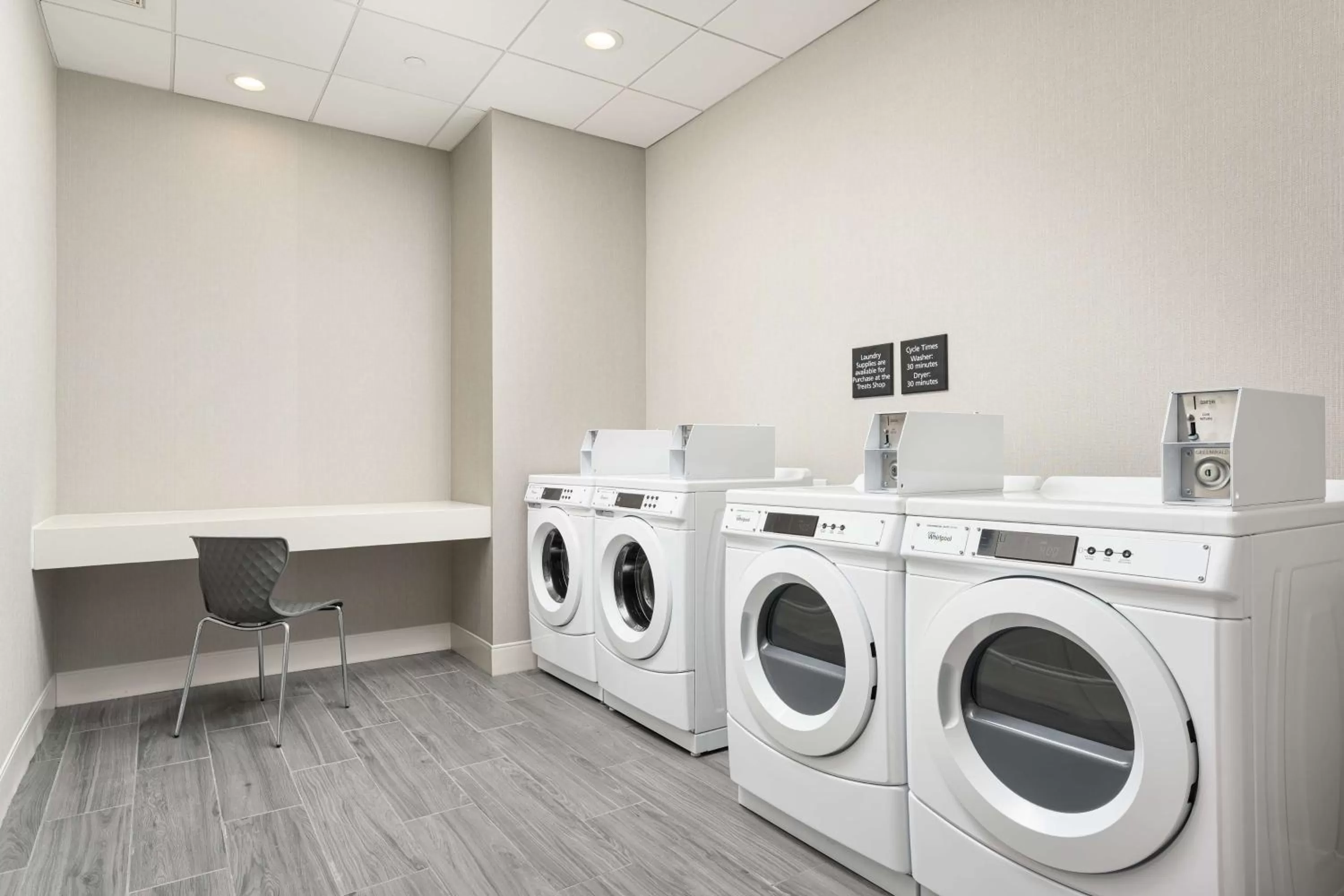 Property building in Hampton Inn by Hilton Ashland City, Tn