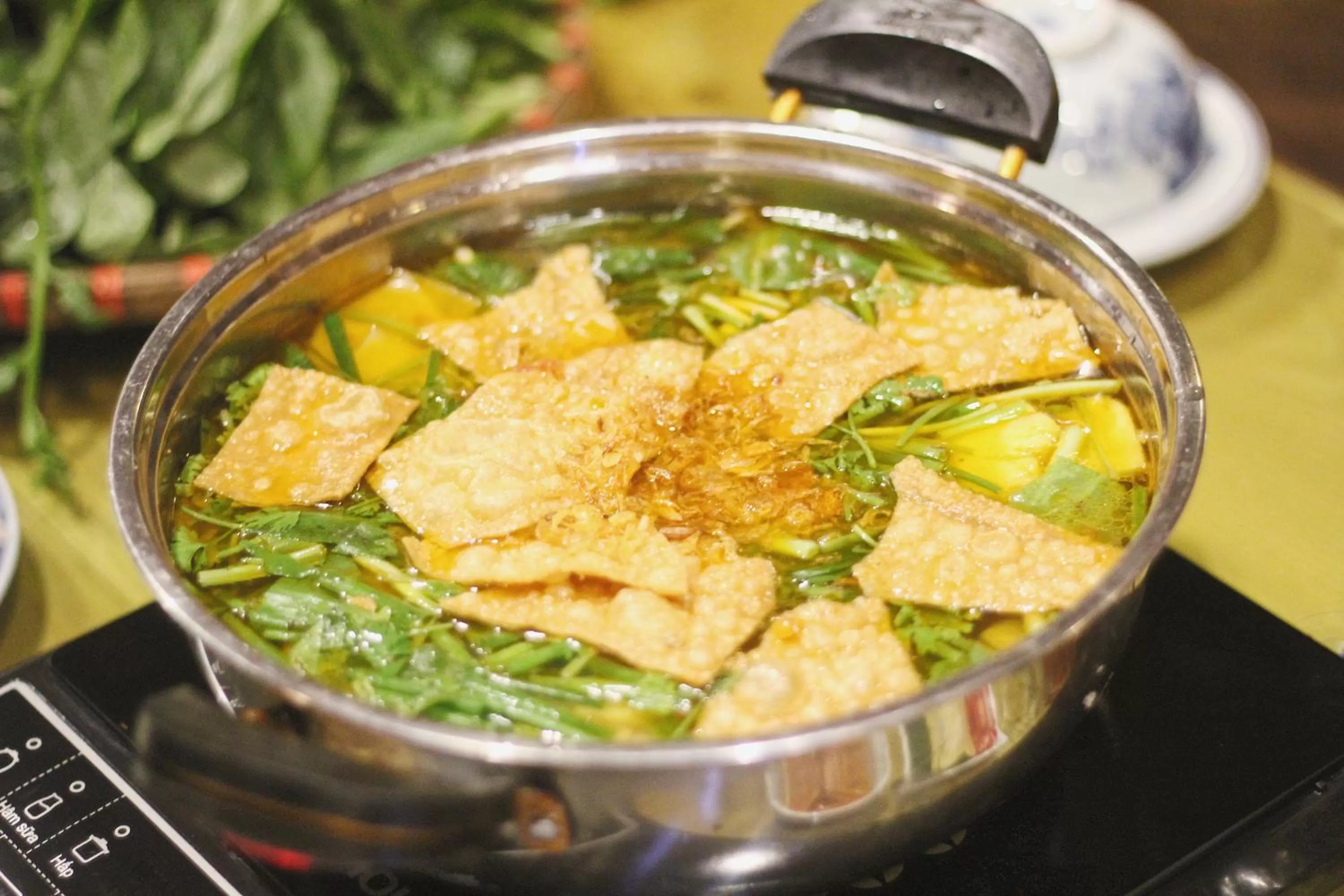 Restaurant/places to eat, Food in Mua Caves Ecolodge (Hang Mua)