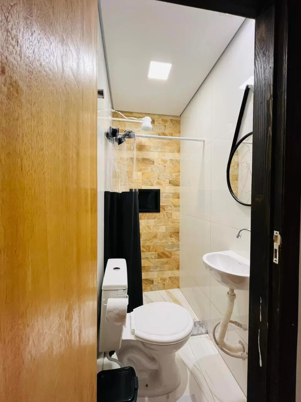 Bathroom in Riacho Hotel