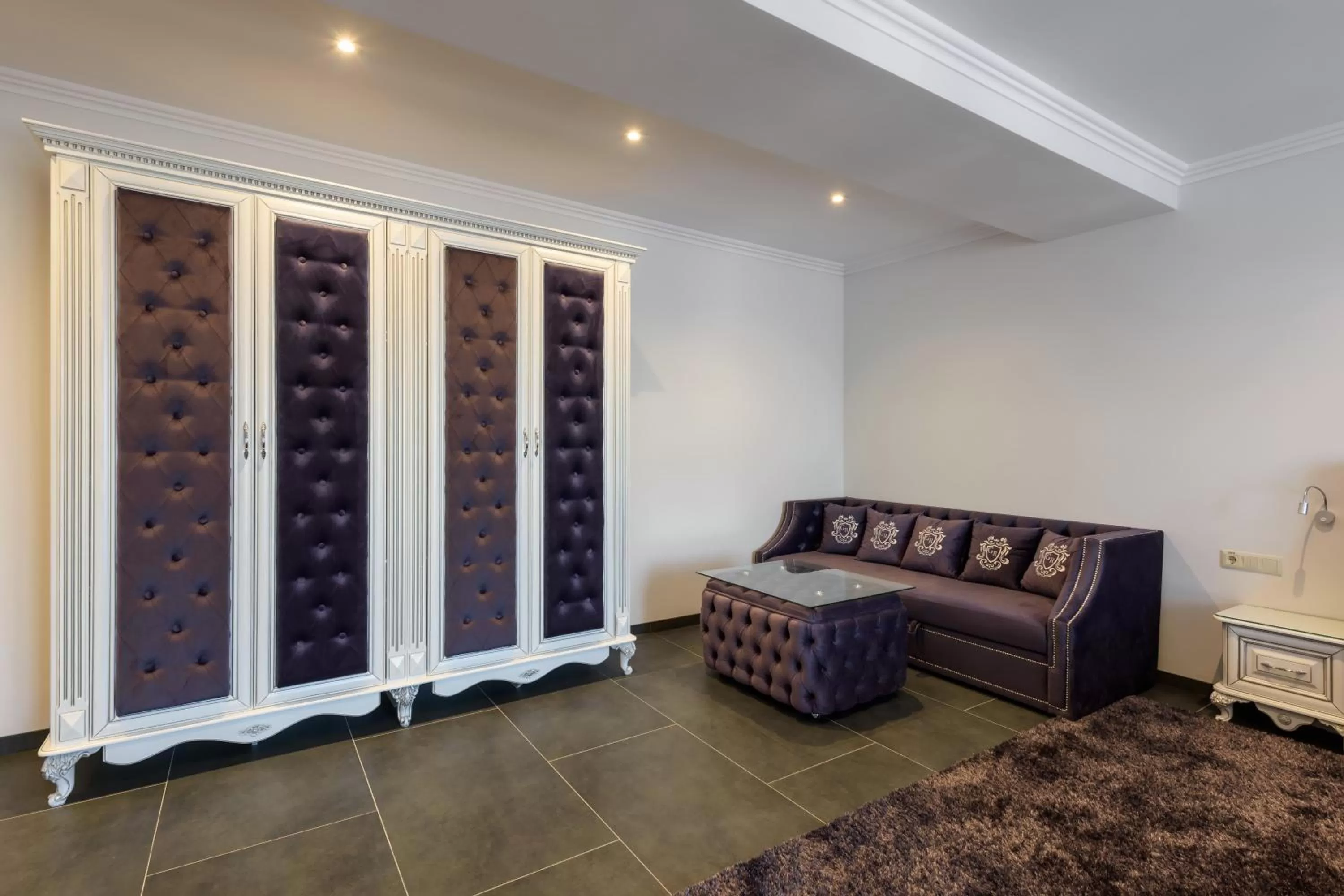 Living room, Seating Area in Grand Royal
