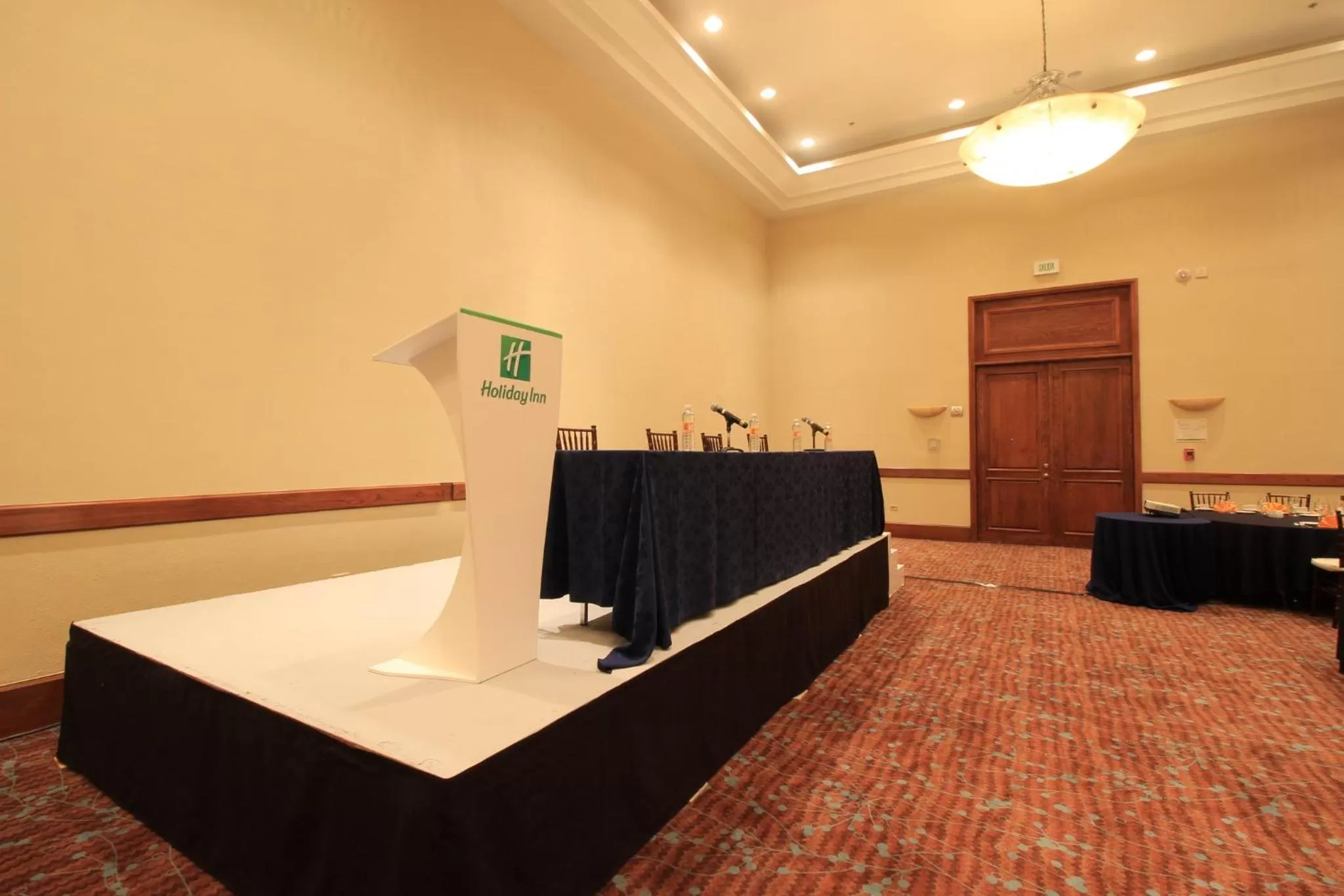 Meeting/conference room in Holiday Inn Monterrey Valle by IHG