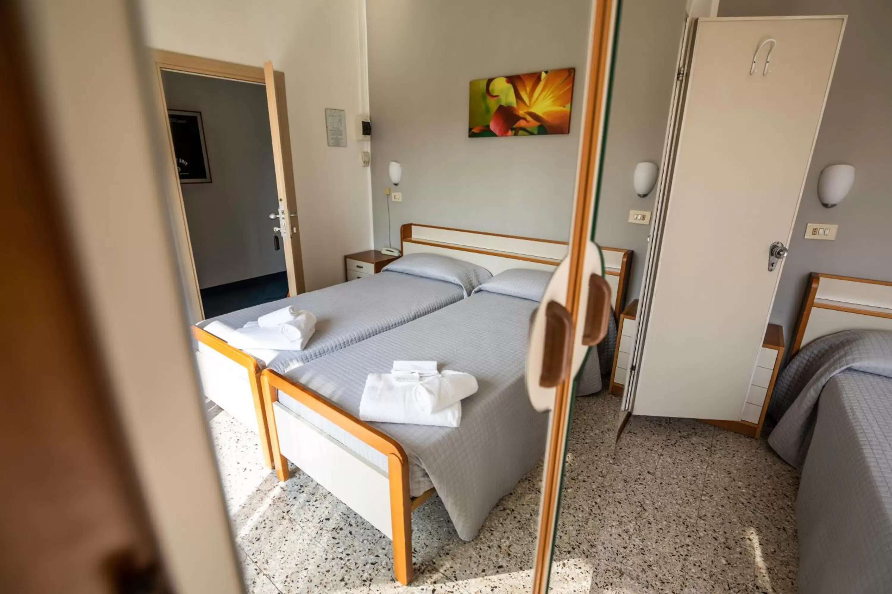 Bed in Hotel Ausonia