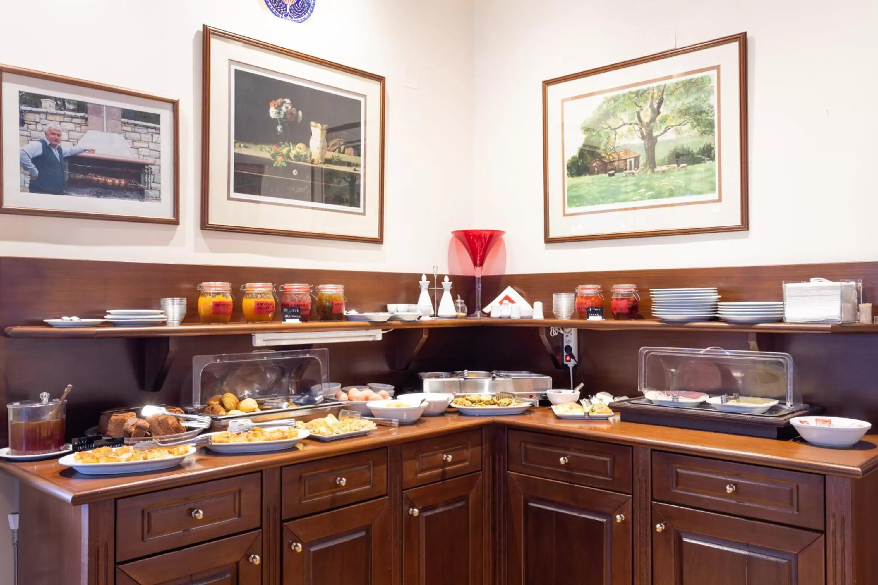 Buffet breakfast, Restaurant/Places to Eat in Konitsa Mountain Hotel