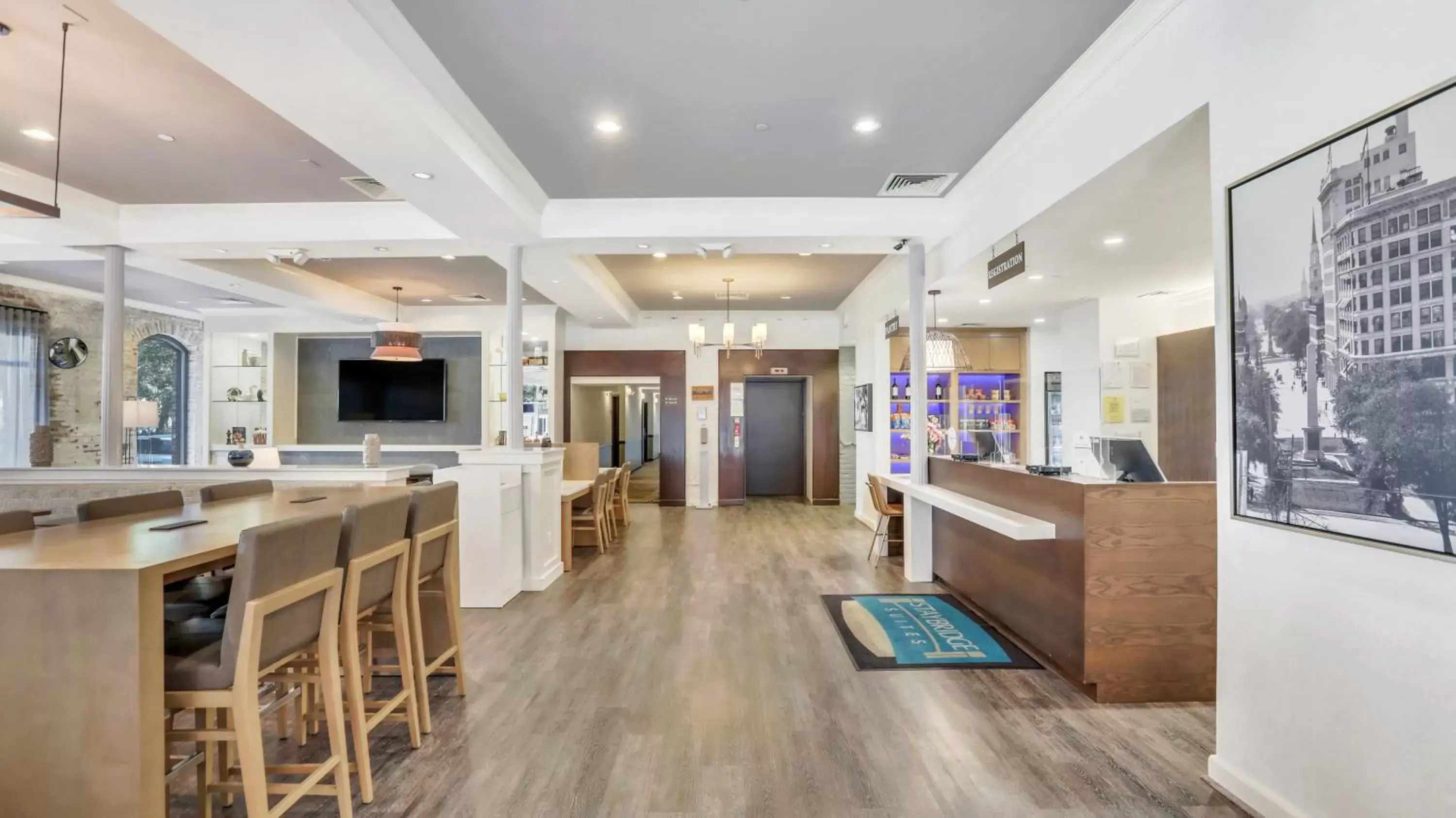 Lobby or reception in Staybridge Suites Savannah Historic District, an IHG Hotel