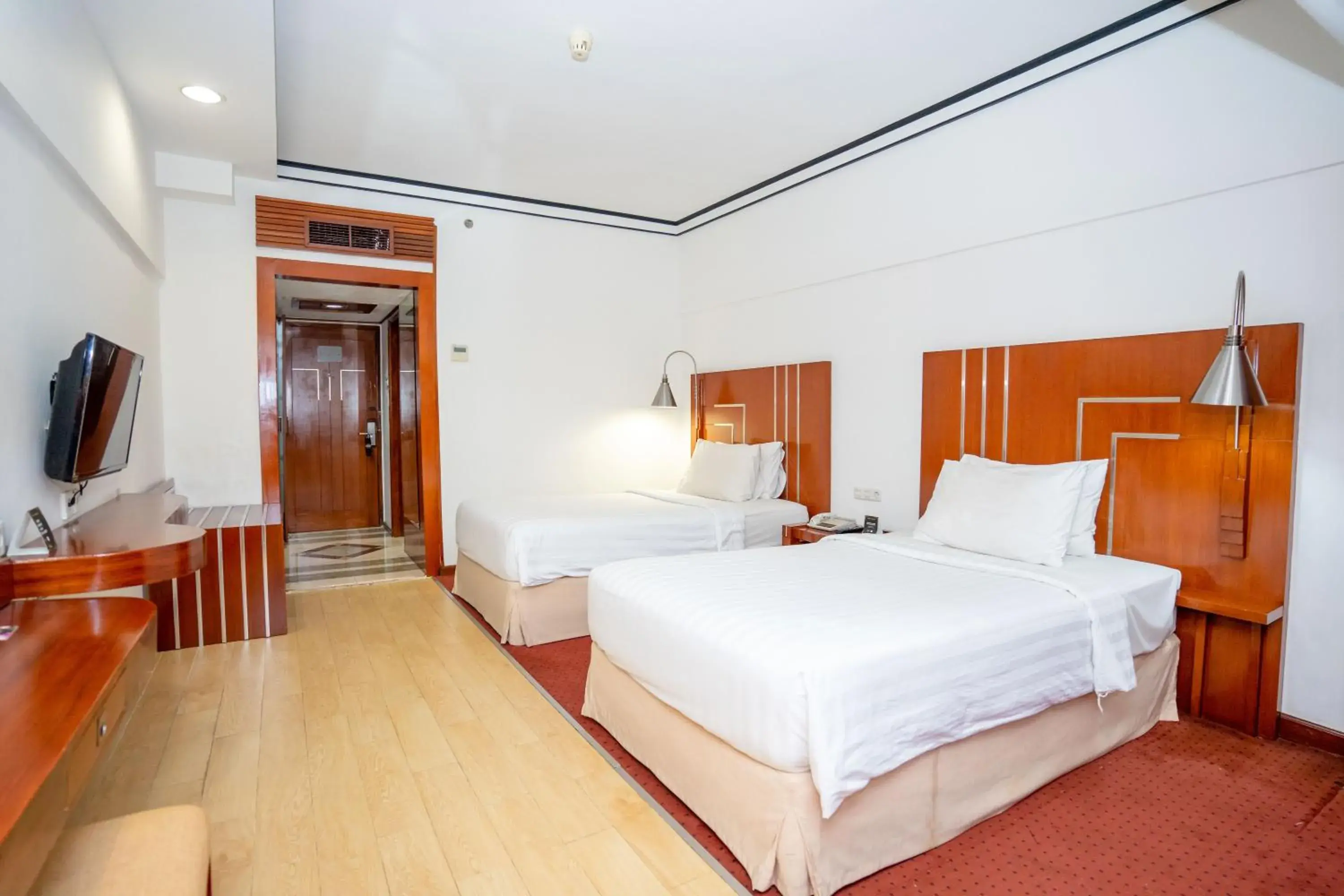 Bed in Hotel Bidakara Grand Savoy Homann Bandung