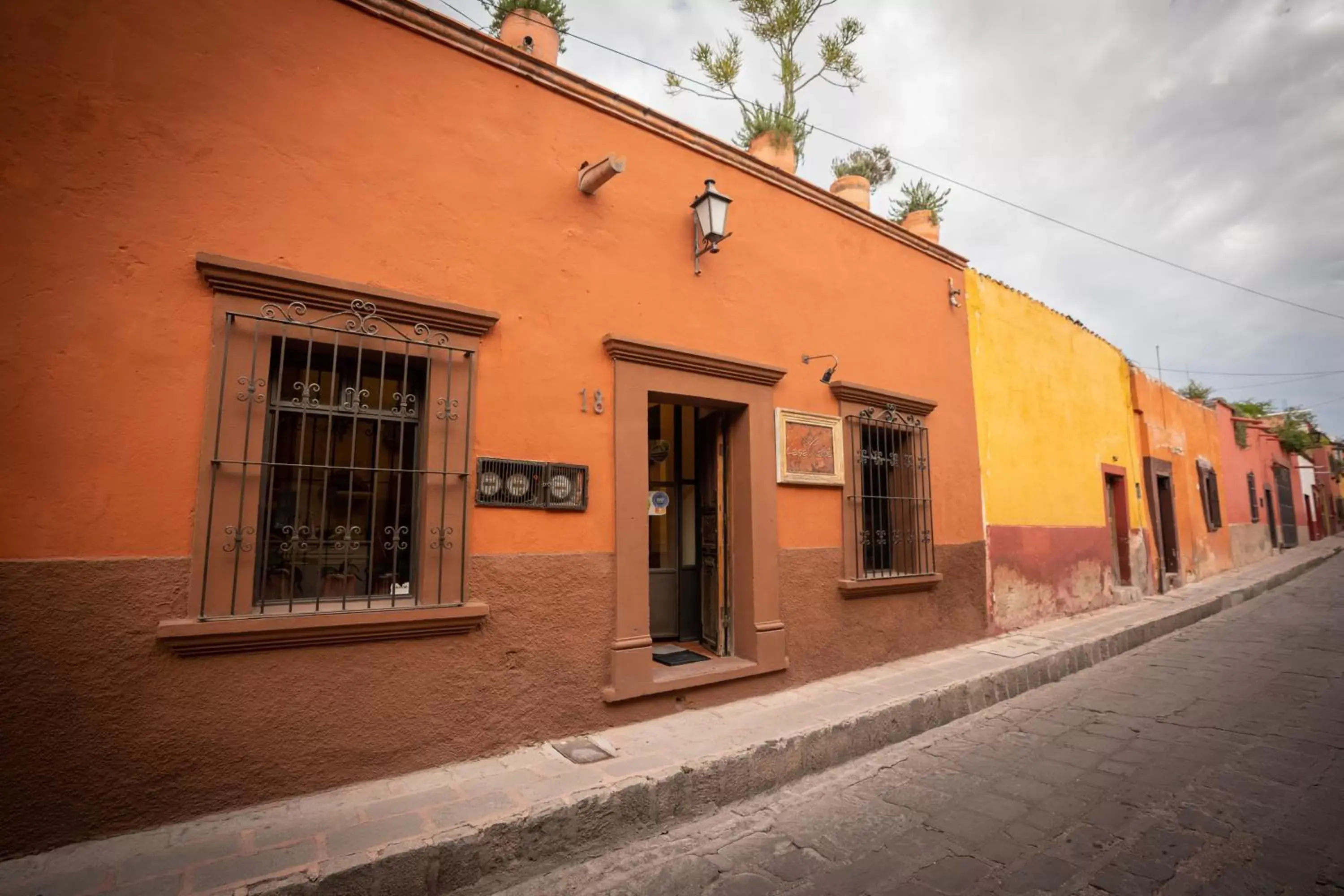 Facade/entrance, Property Building in Casa Naré Adults Only