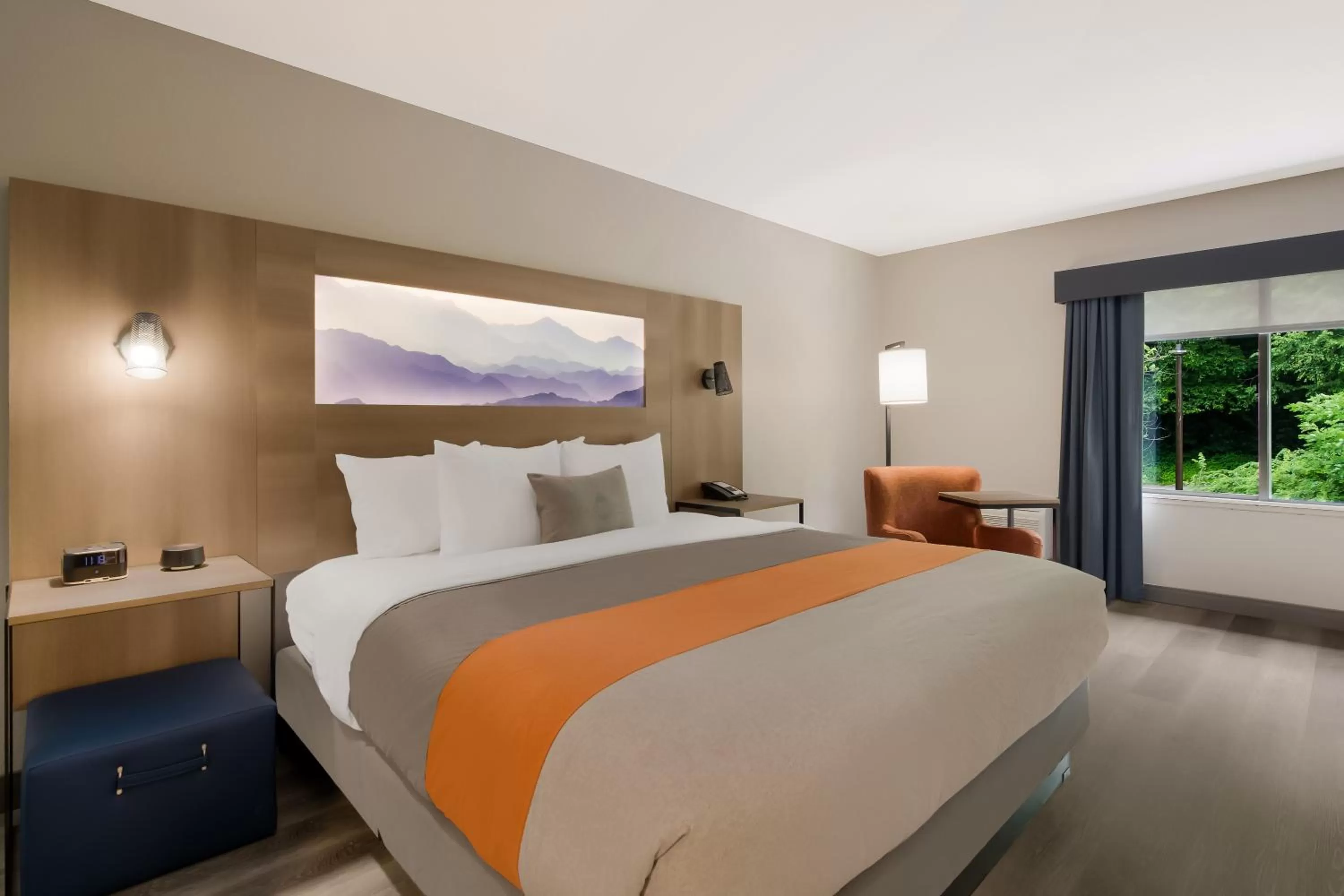 Bedroom, Bed in Graystone Lodge, an Ascend Collection Hotel