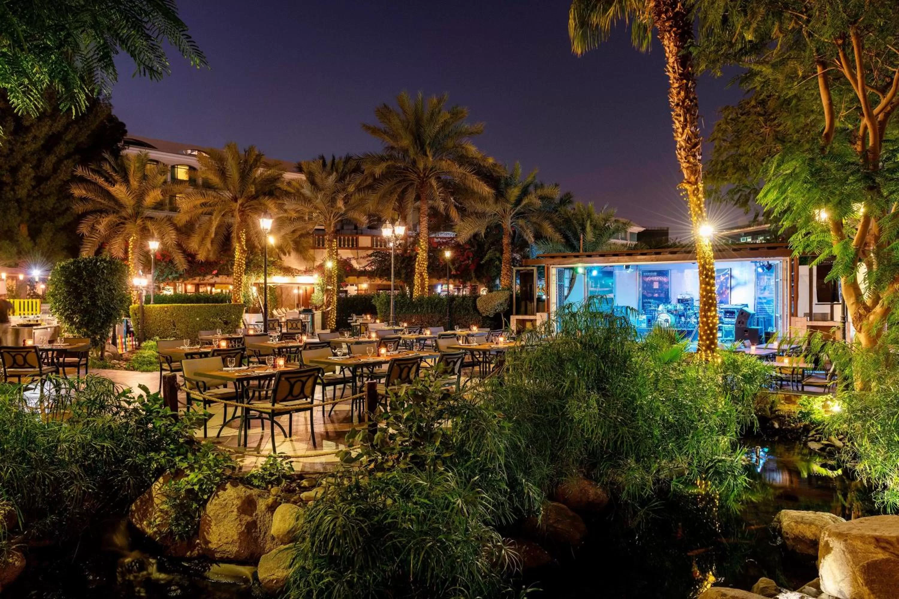 Restaurant/places to eat in Le Méridien Dubai Hotel & Conference Centre