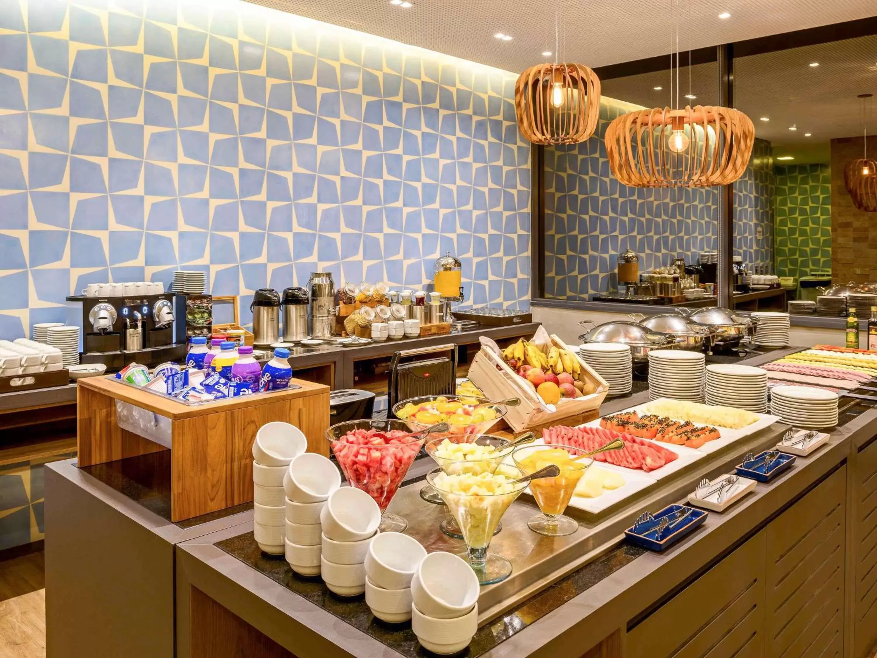 Restaurant/places to eat in Novotel Sorocaba Restaurant/places to eat in Novotel Sorocaba
