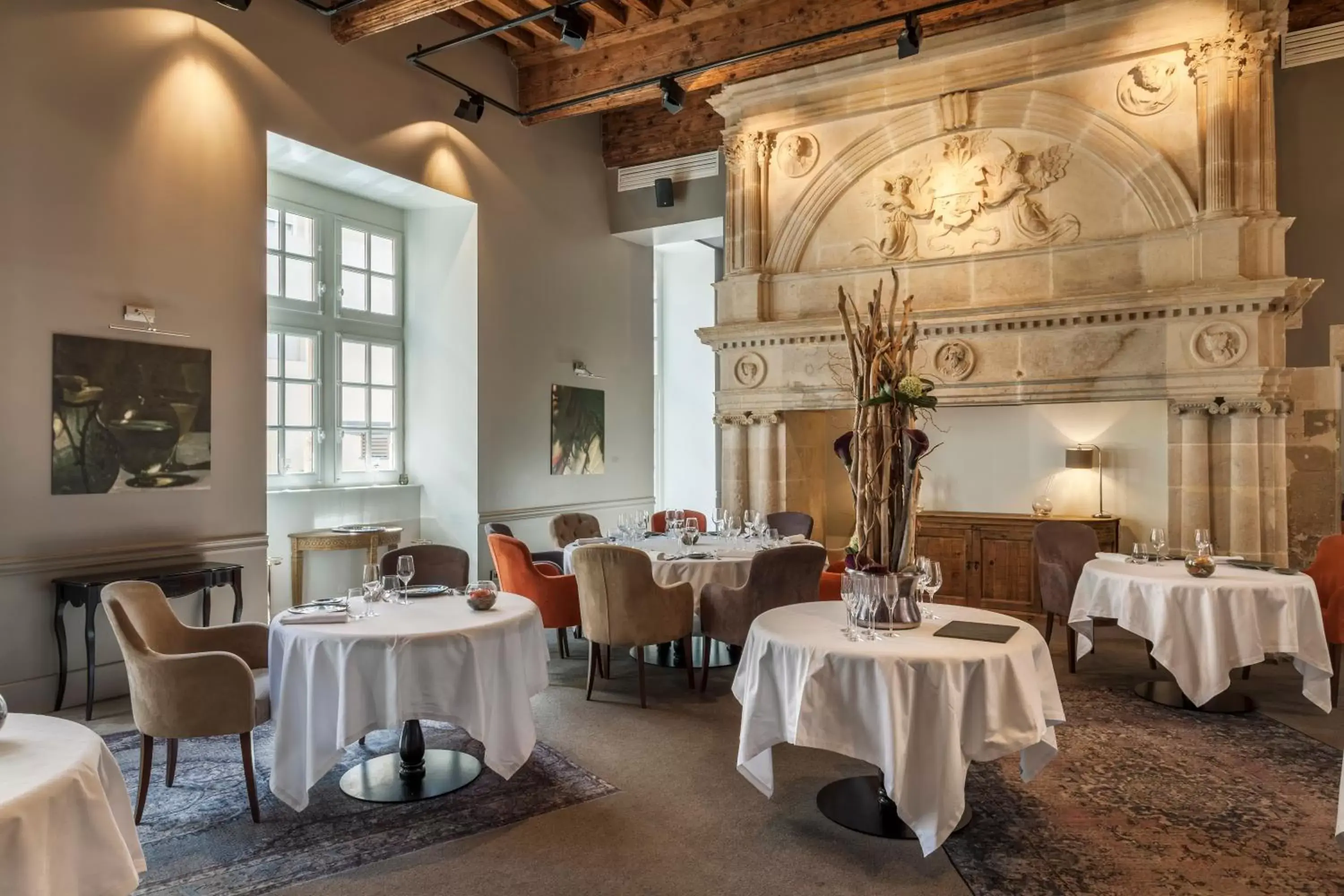 Restaurant/Places to Eat in La Cour des Consuls Hotel and Spa Toulouse - MGallery