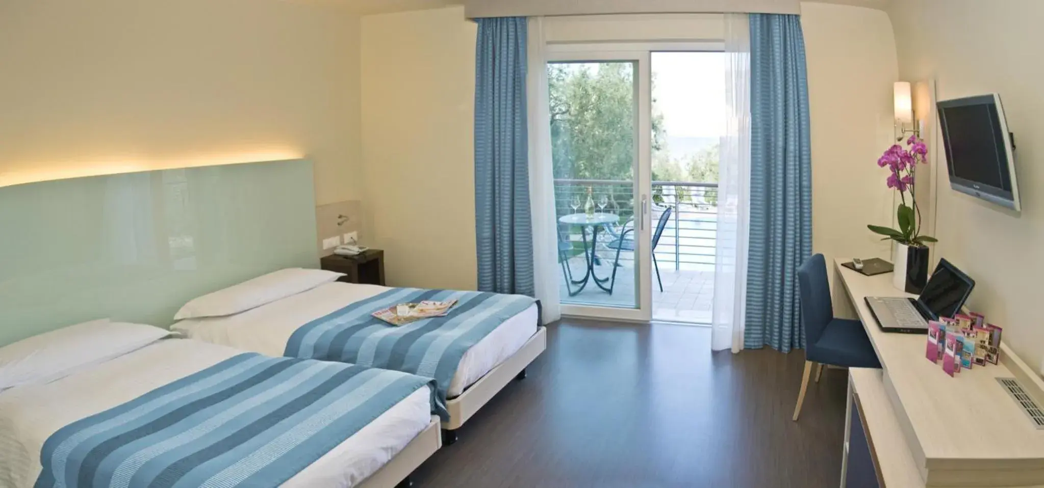 Bed in Hotel Campagnola