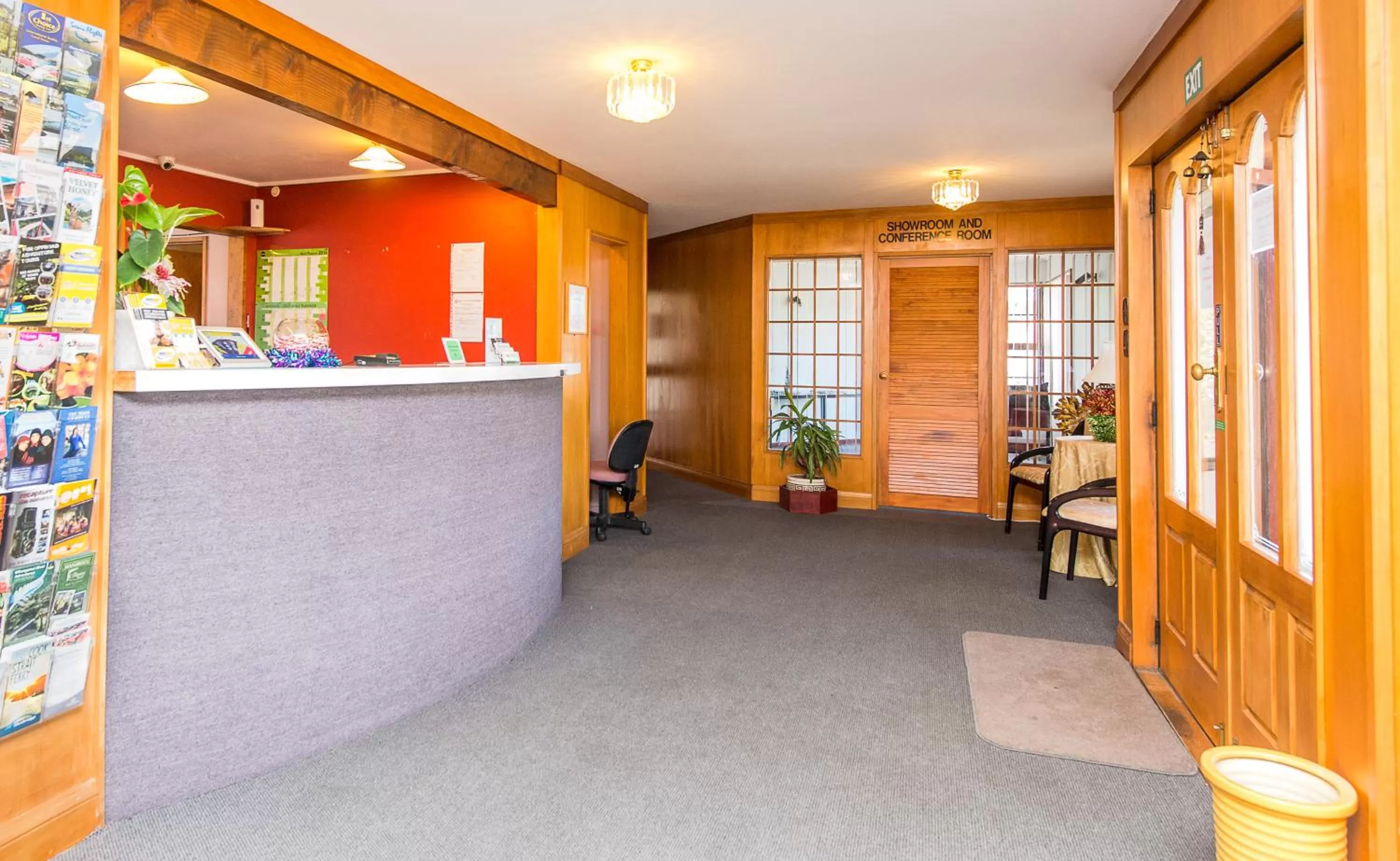 Lobby or reception in Burwood Motel
