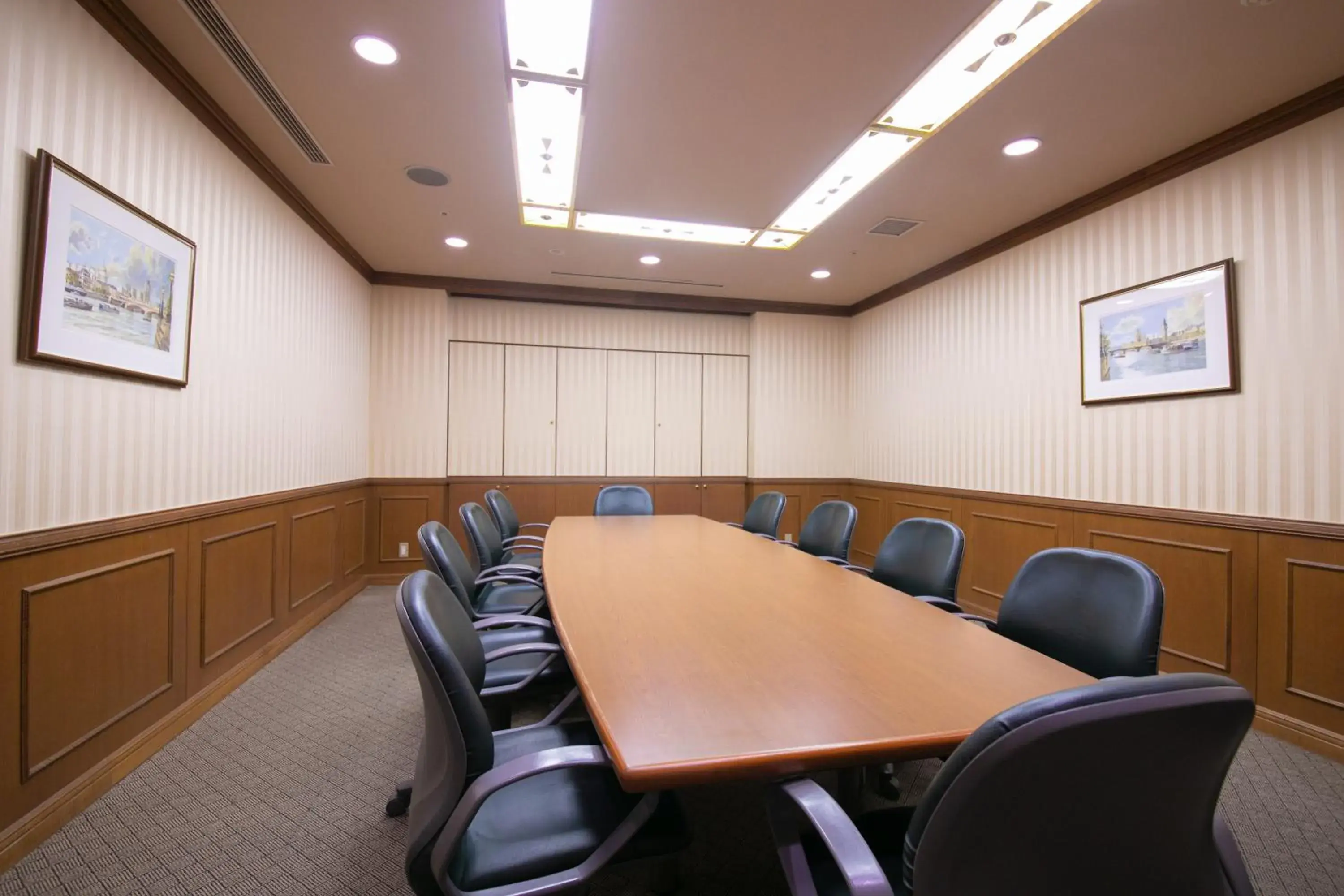 Meeting/conference room in Hotel Jal City Nagasaki