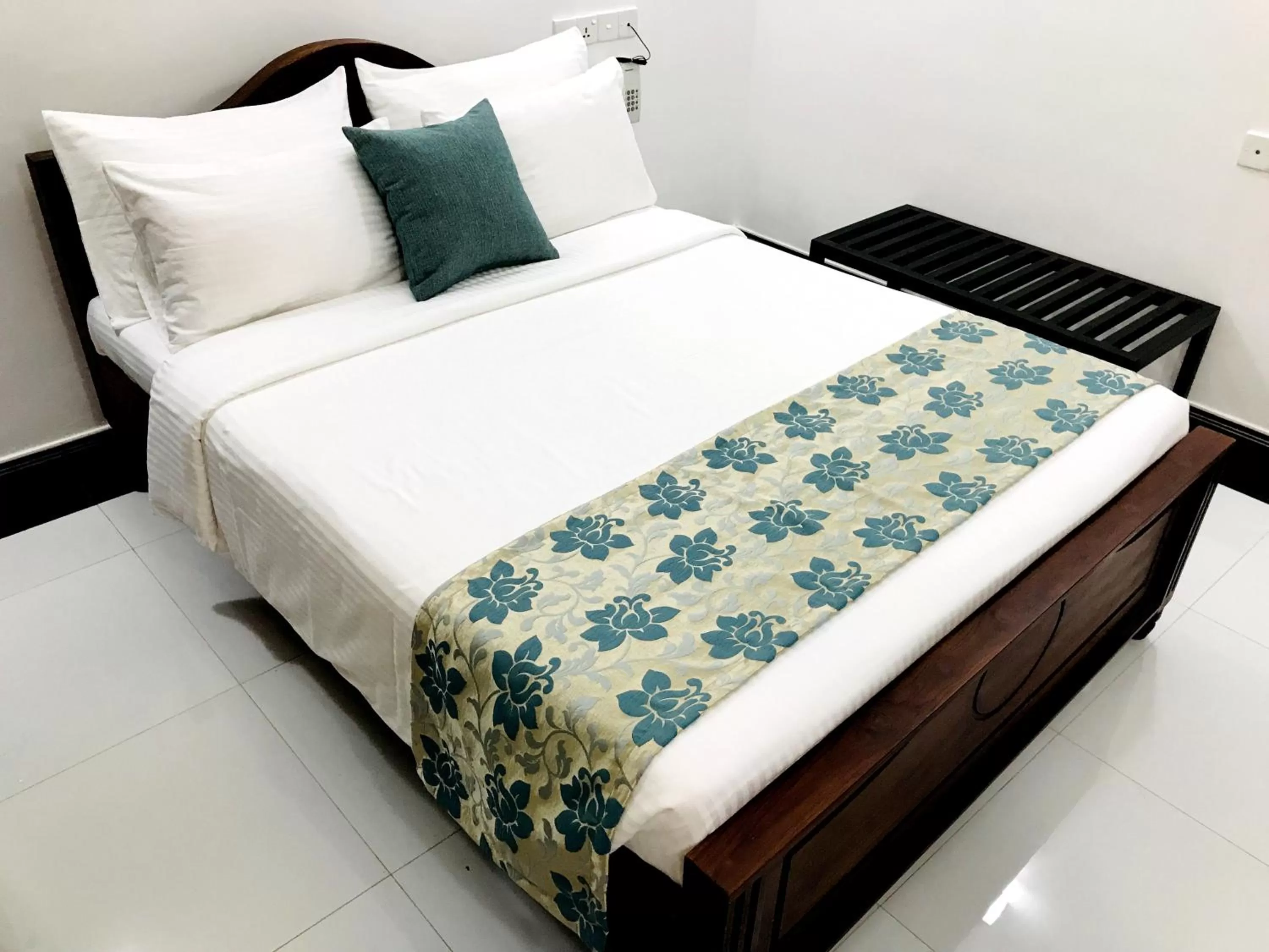 Bedroom, Bed in Siluni's Villa