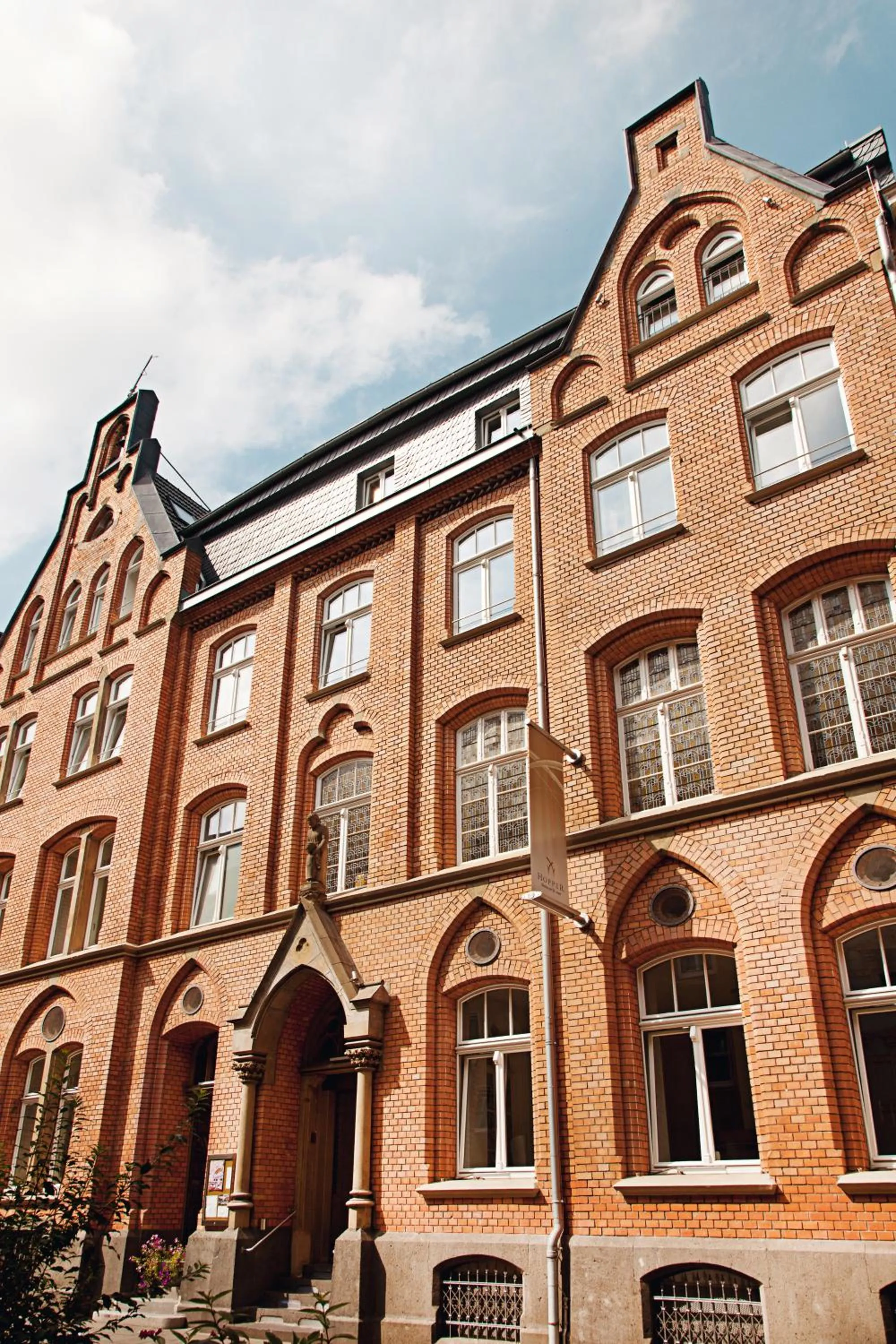 Facade/entrance in HOPPER Hotel St. Josef