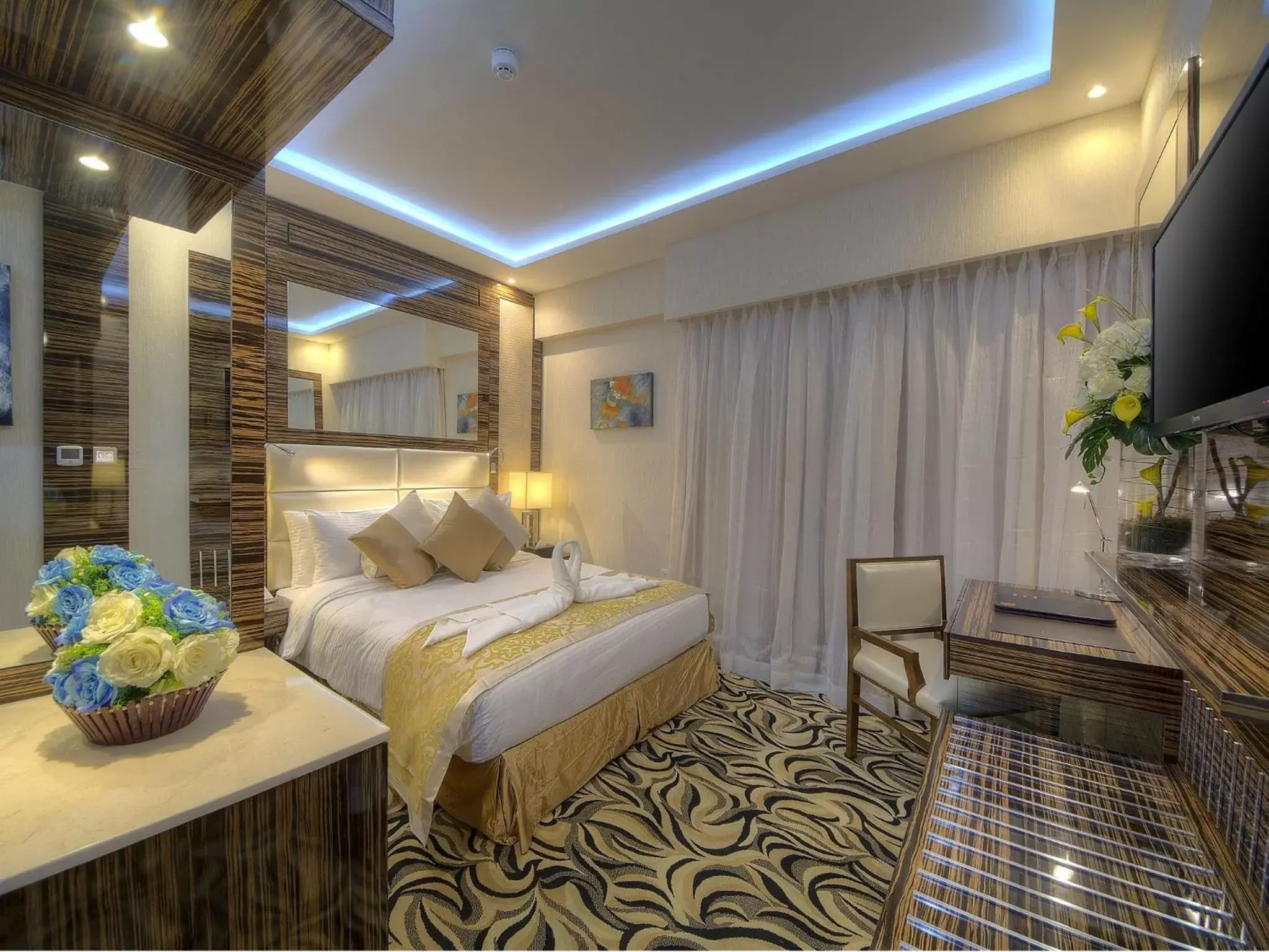 Bedroom, Bed in Orchid Vue Hotel Bedroom, Bed in Orchid Vue Hotel