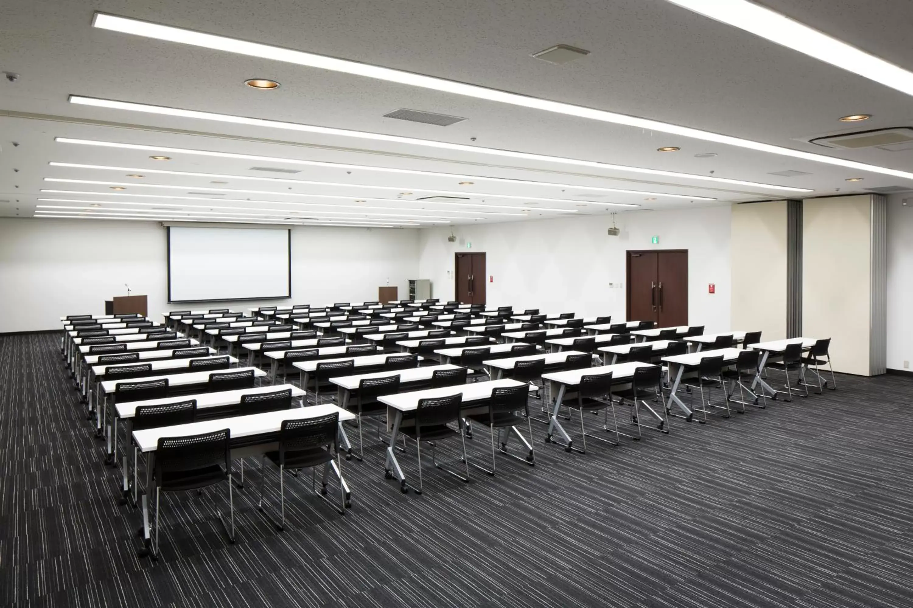 Meeting/conference room in HOTEL MYSTAYS Shin Osaka Conference Center