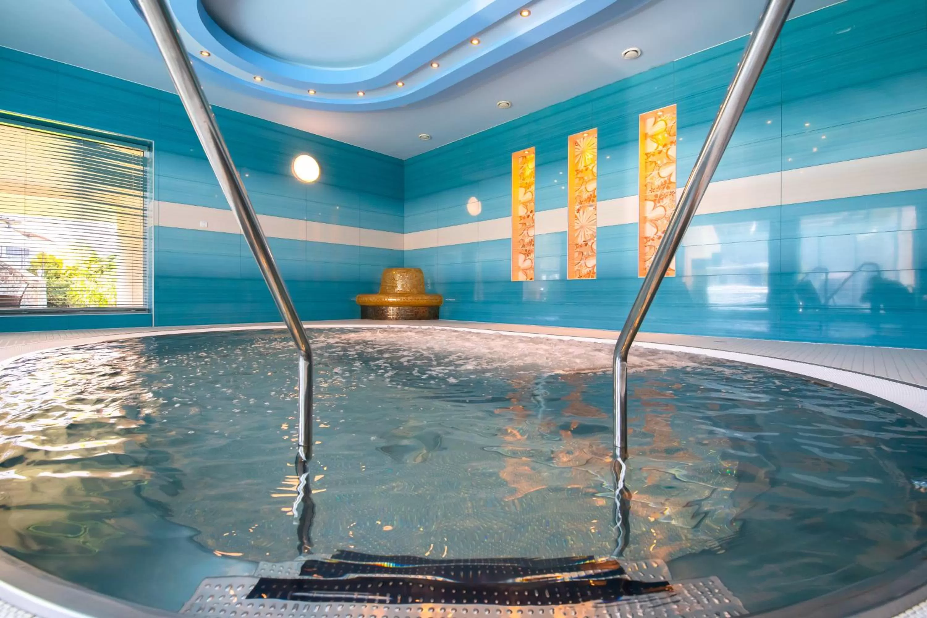 Hot Tub in Hotel Orchidea Spa & Wellness