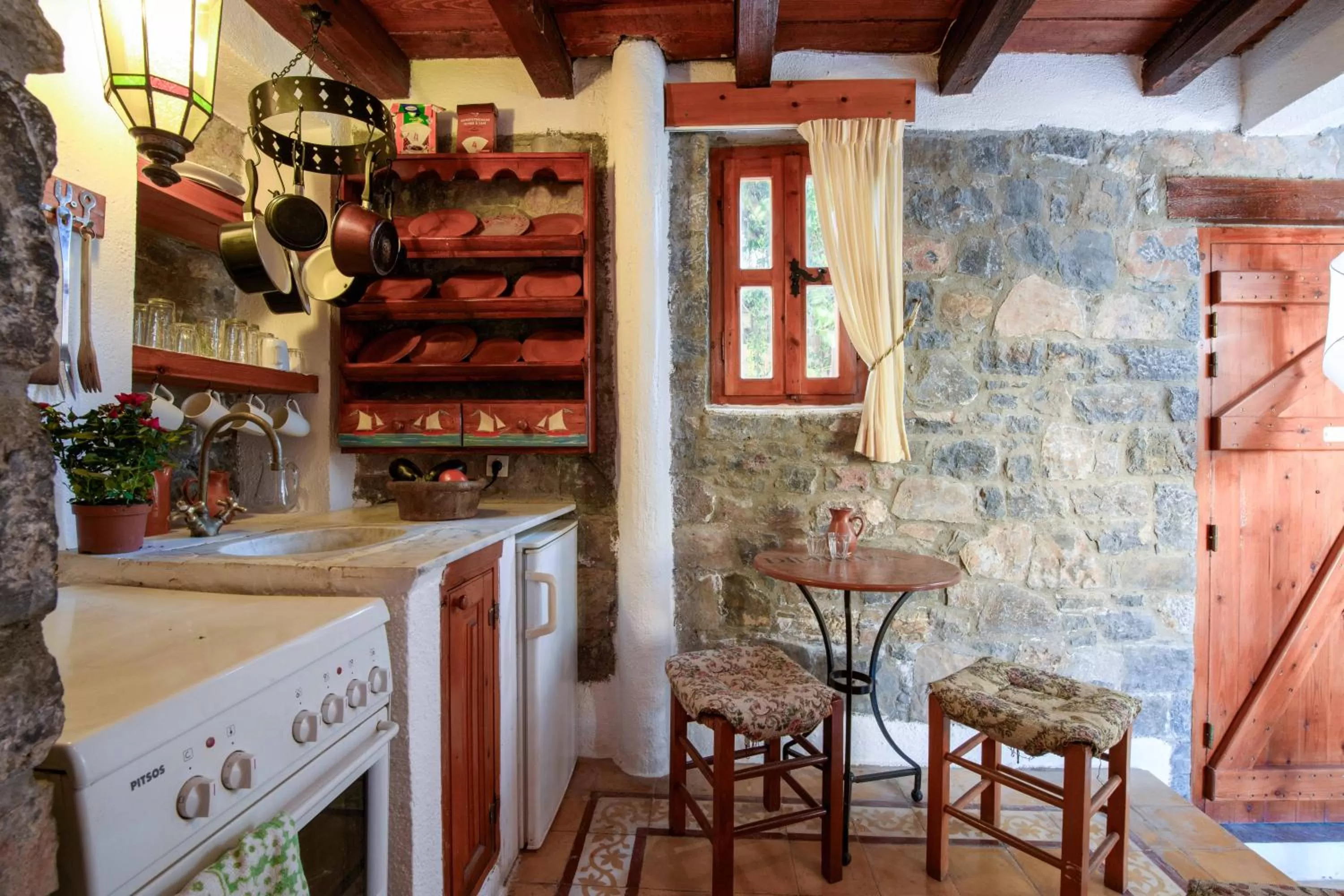 Kitchen or kitchenette in The Traditional Homes of Crete