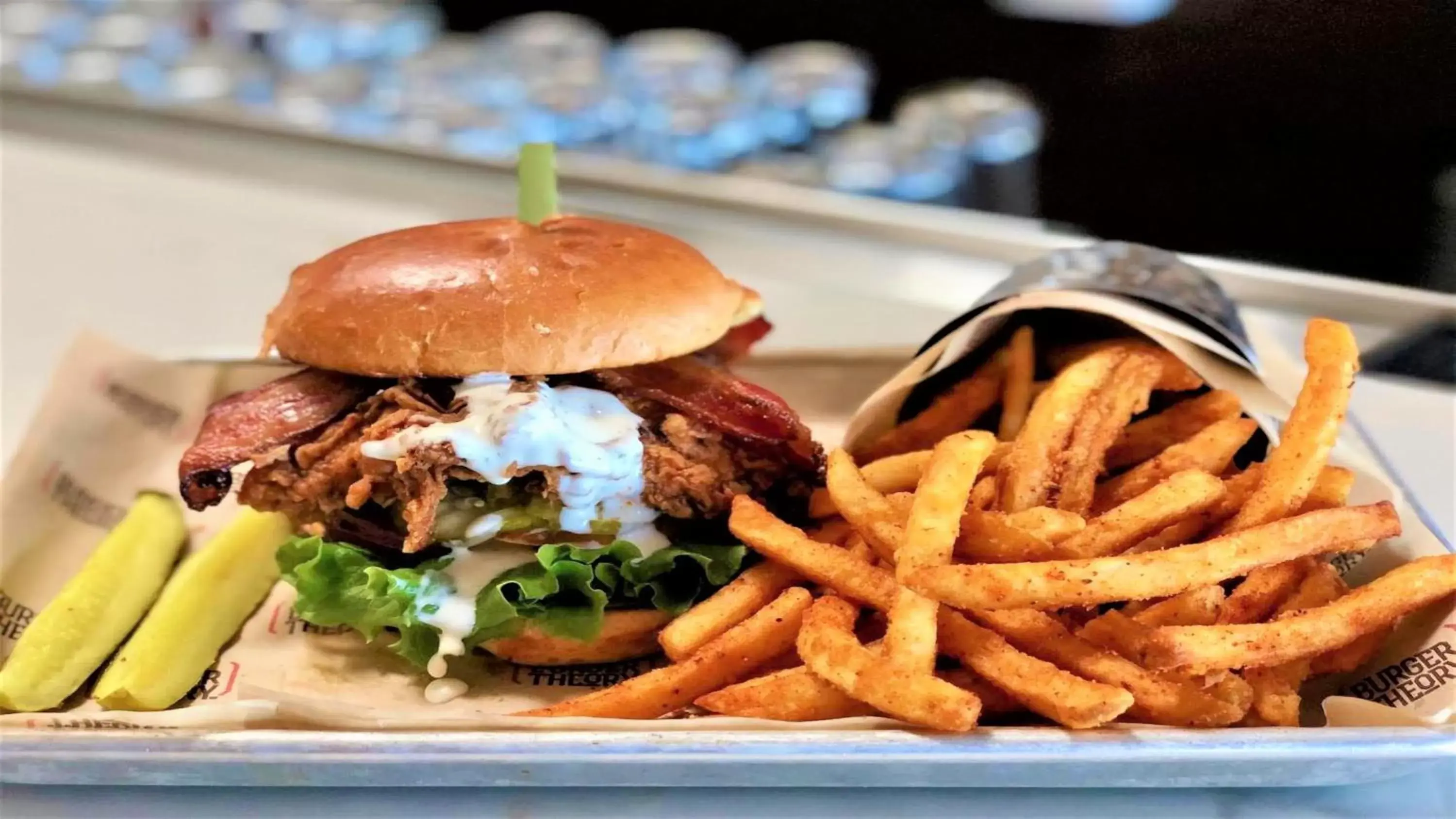 Restaurant/places to eat in Holiday Inn and Suites Phoenix Airport North by IHG Restaurant/places to eat in Holiday Inn and Suites Phoenix Airport North by IHG