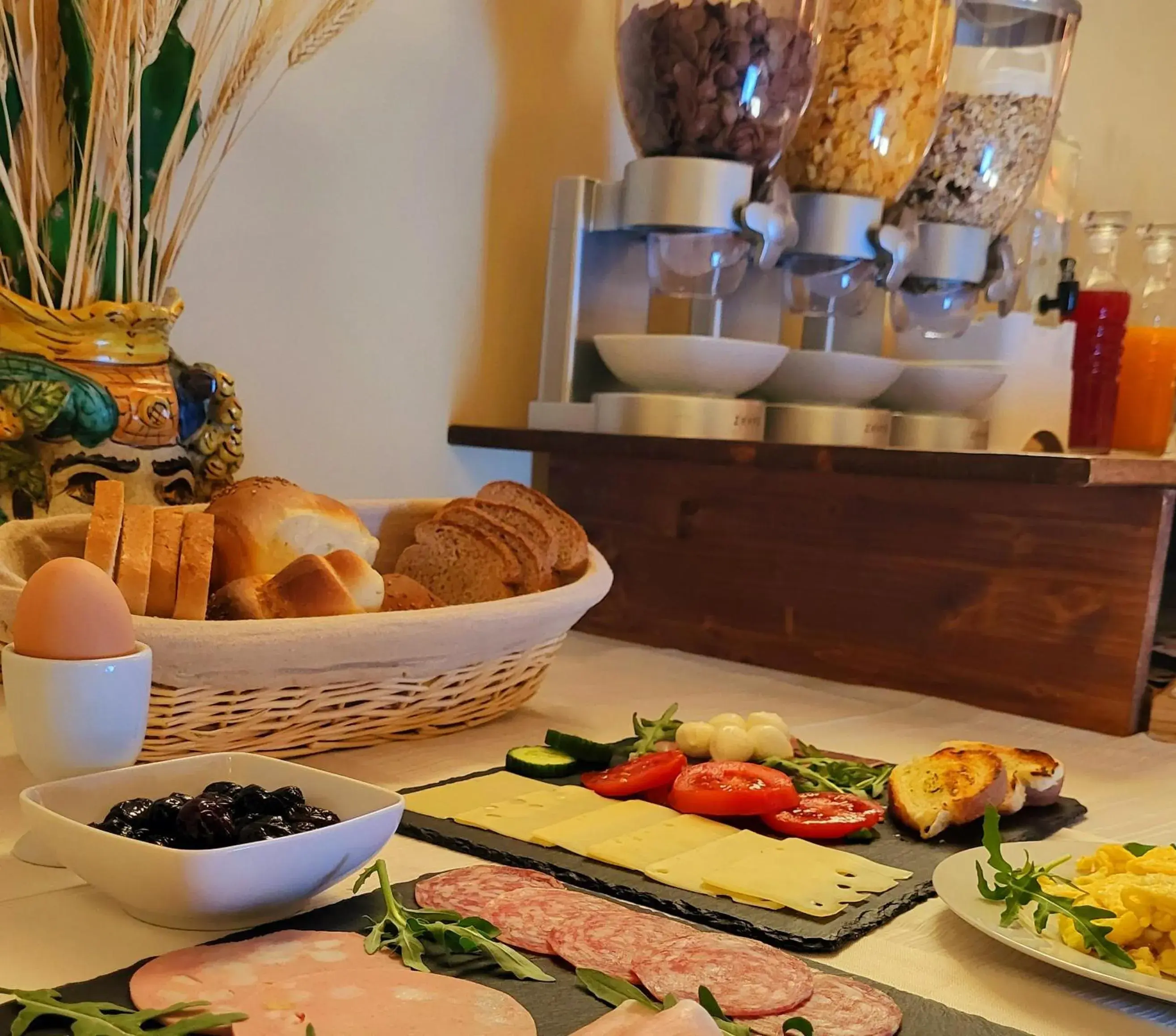 Breakfast in Hotel Federico II