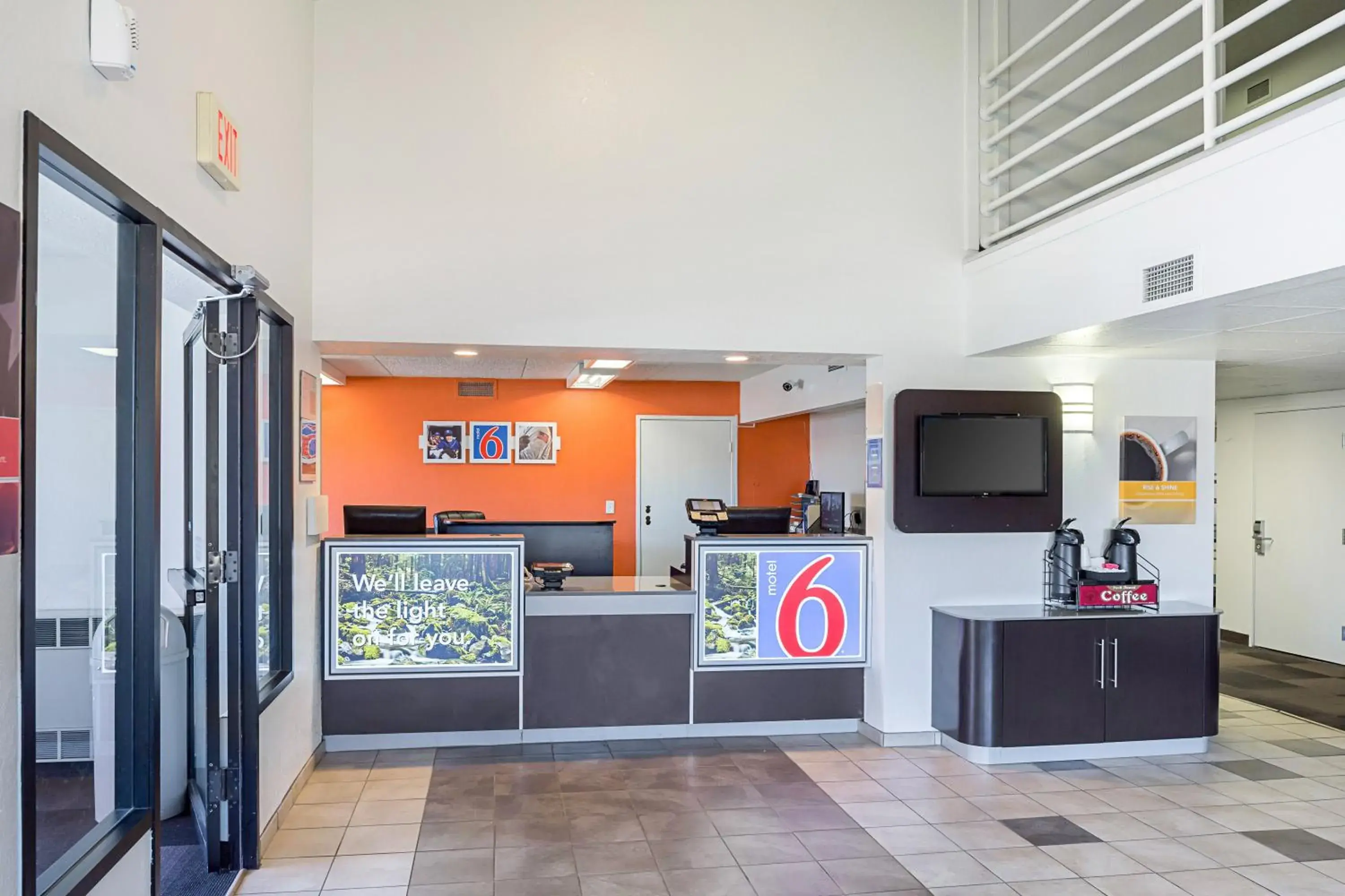 Lobby or reception in Motel 6-Spokane, WA - East