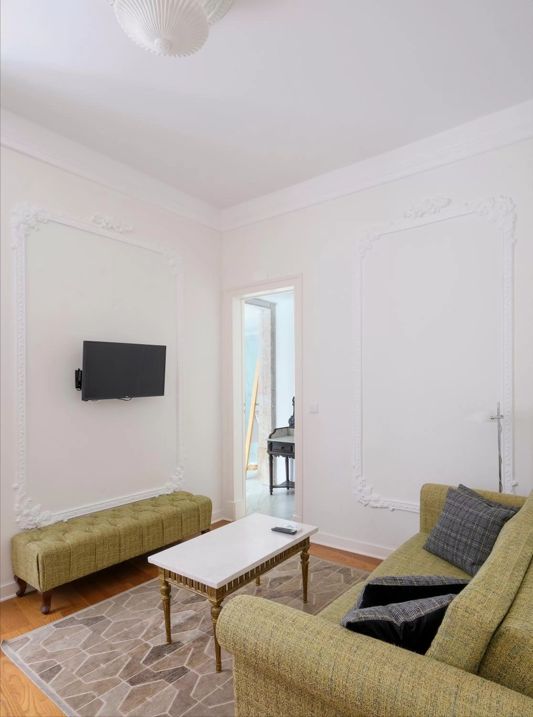 TV and multimedia in 1869 Príncipe Real House