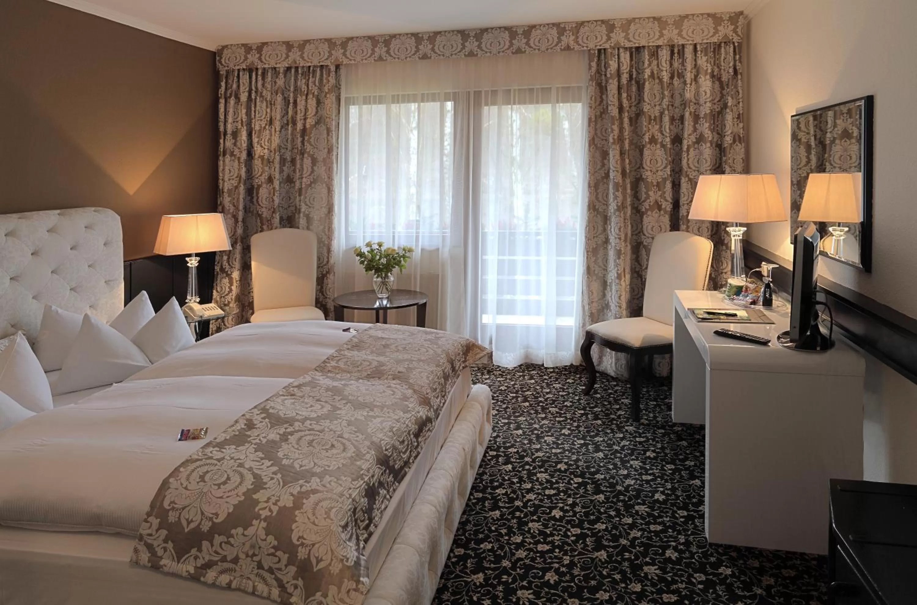 TV and multimedia, Bed in Hotel Forsthaus