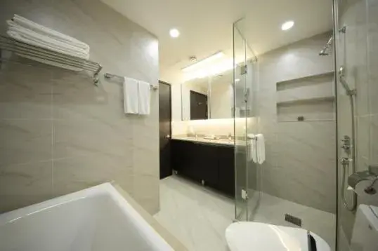Shower, Bathroom in Orakai Insadong Suites