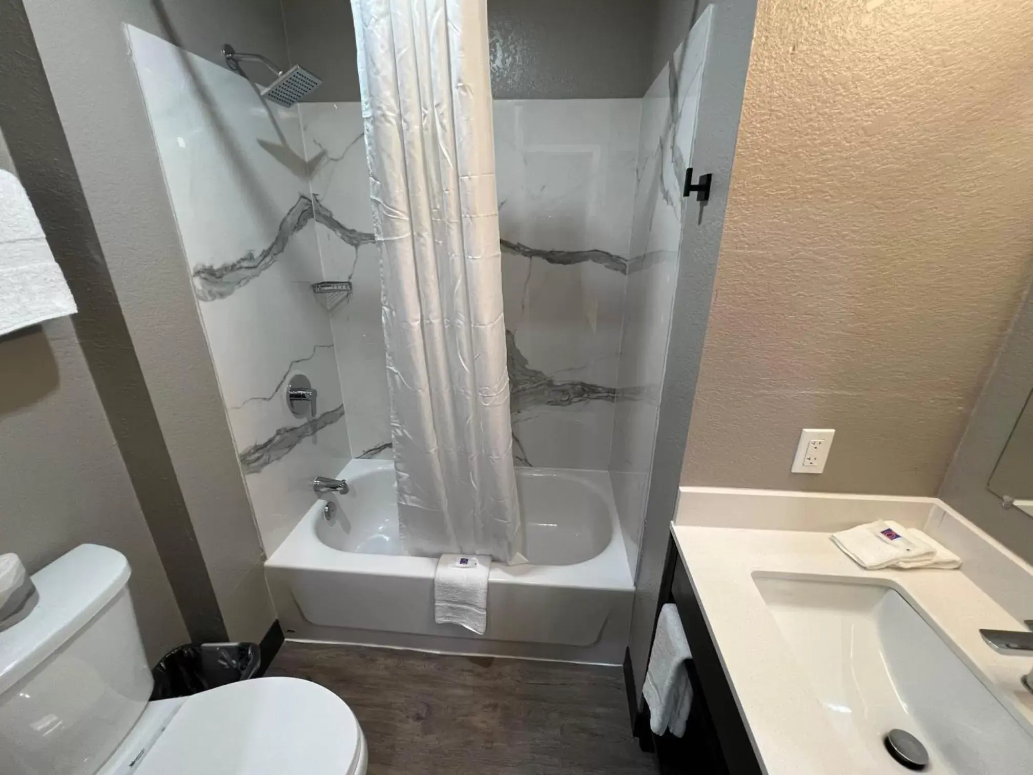 Bathroom in Motel 6-Fort Lauderdale, FL