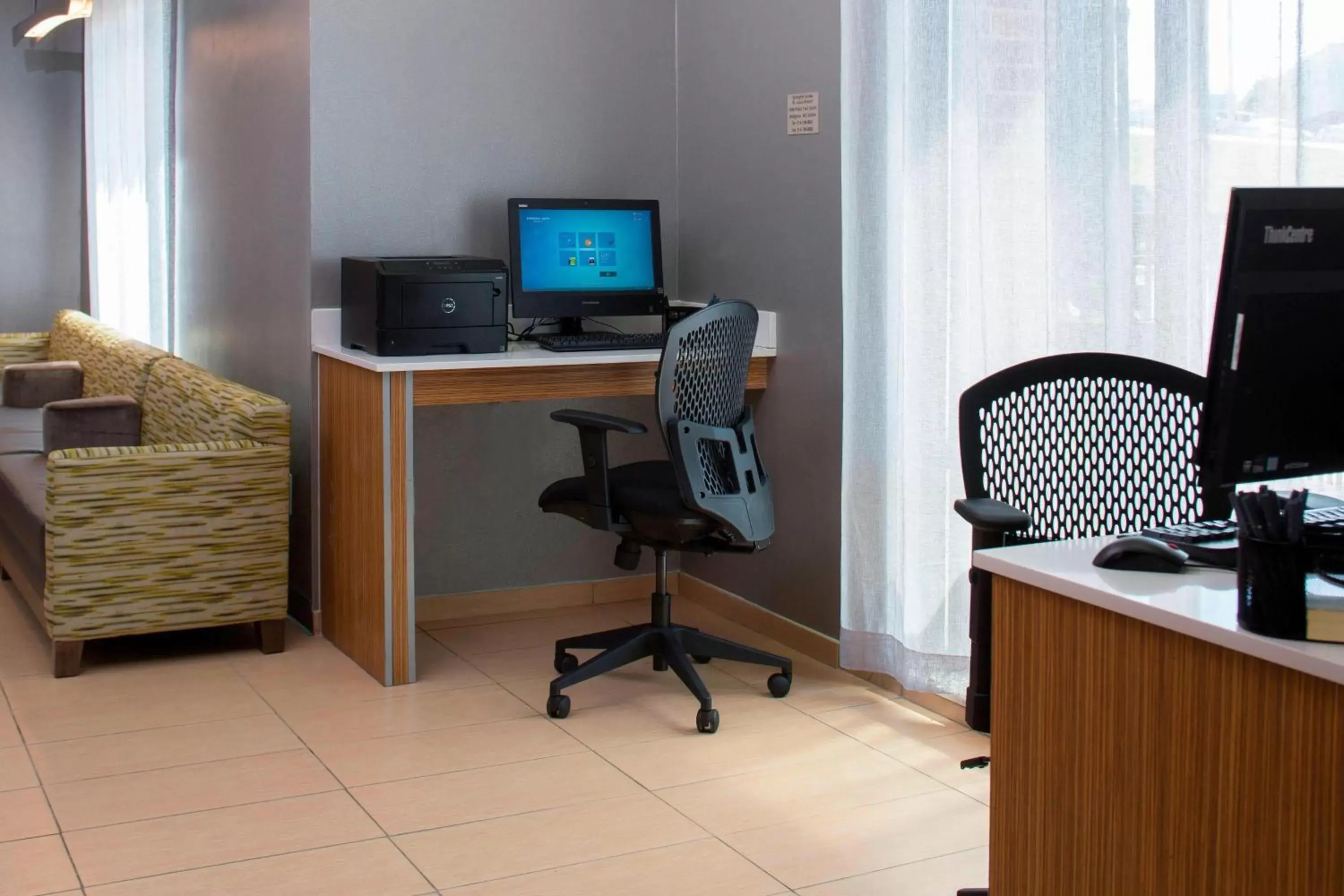 Business facilities, Business Area/Conference Room in SpringHill Suites St. Louis Airport/Earth City