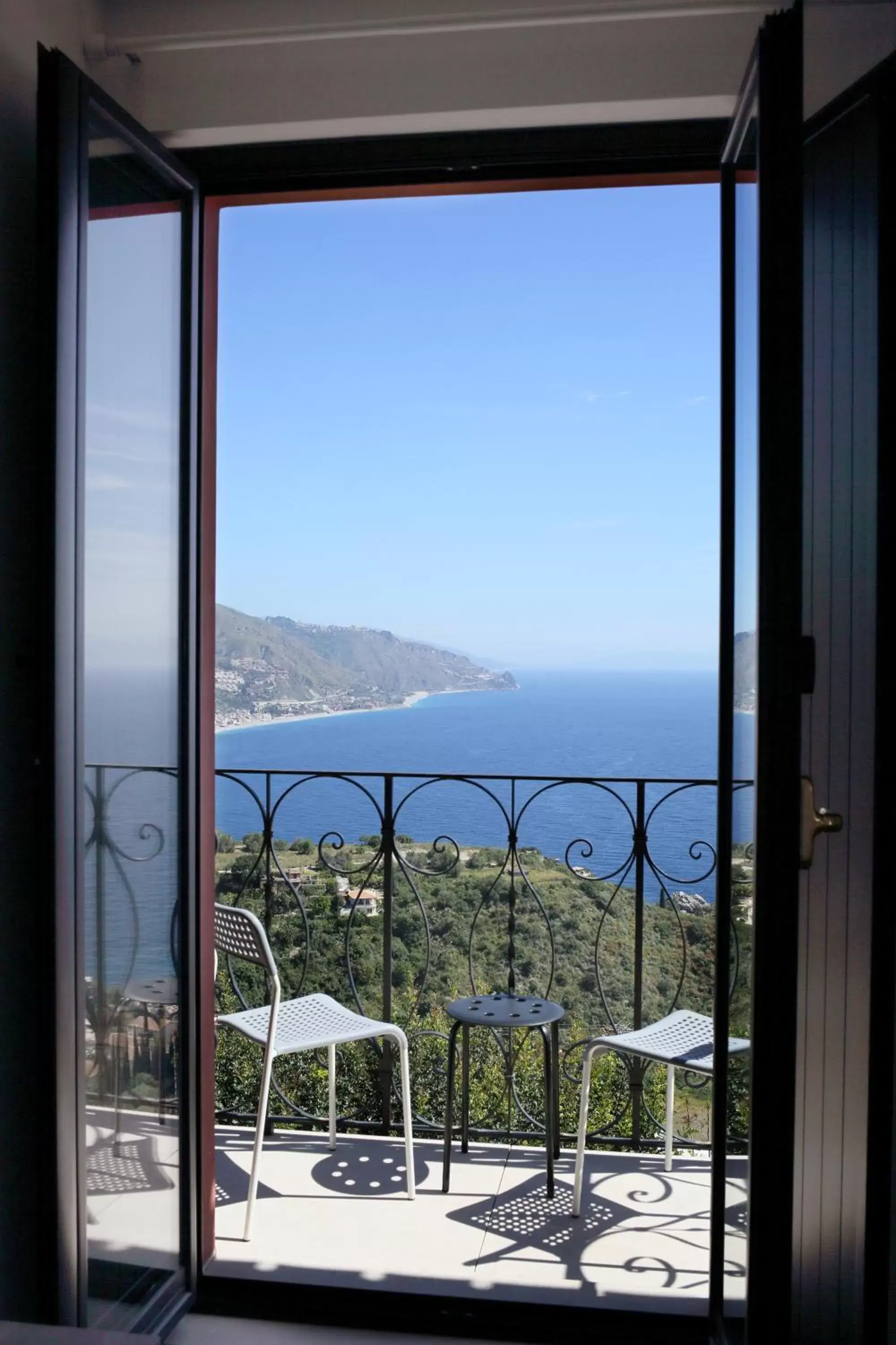 Balcony/Terrace in Villa Astoria
