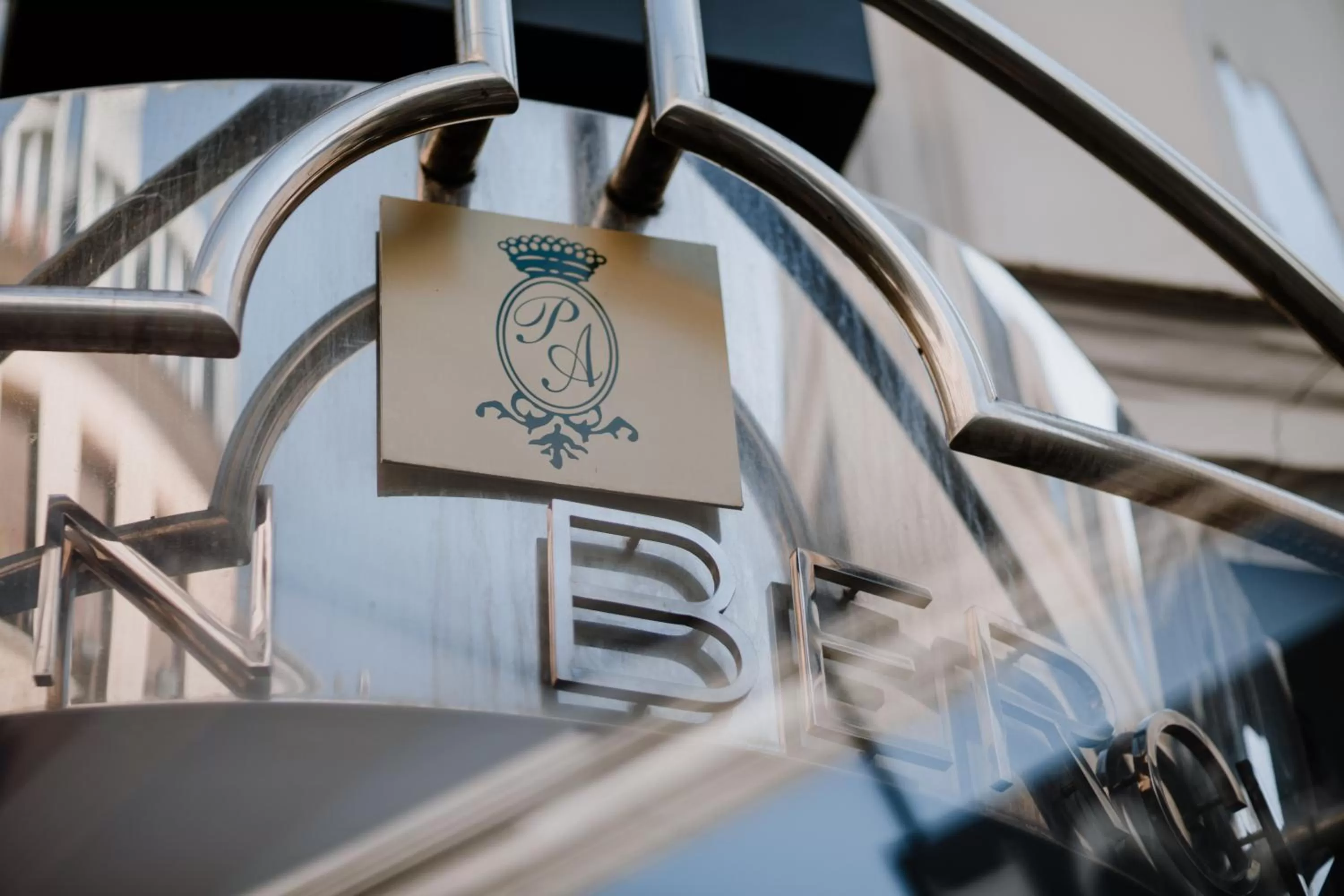 Property logo or sign in Prince Albert Lyon Bercy