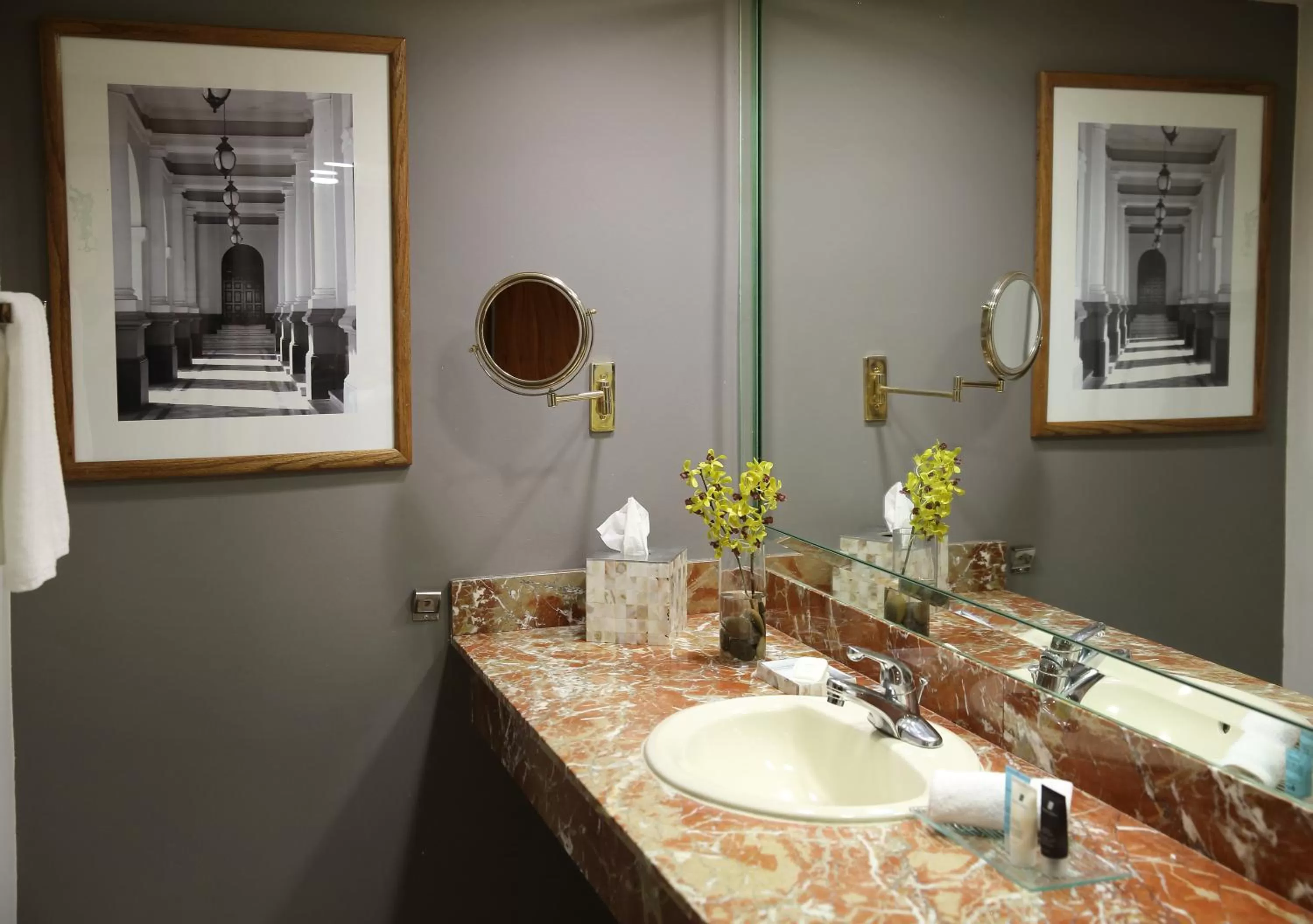 Bathroom in Crowne Plaza Panama by IHG