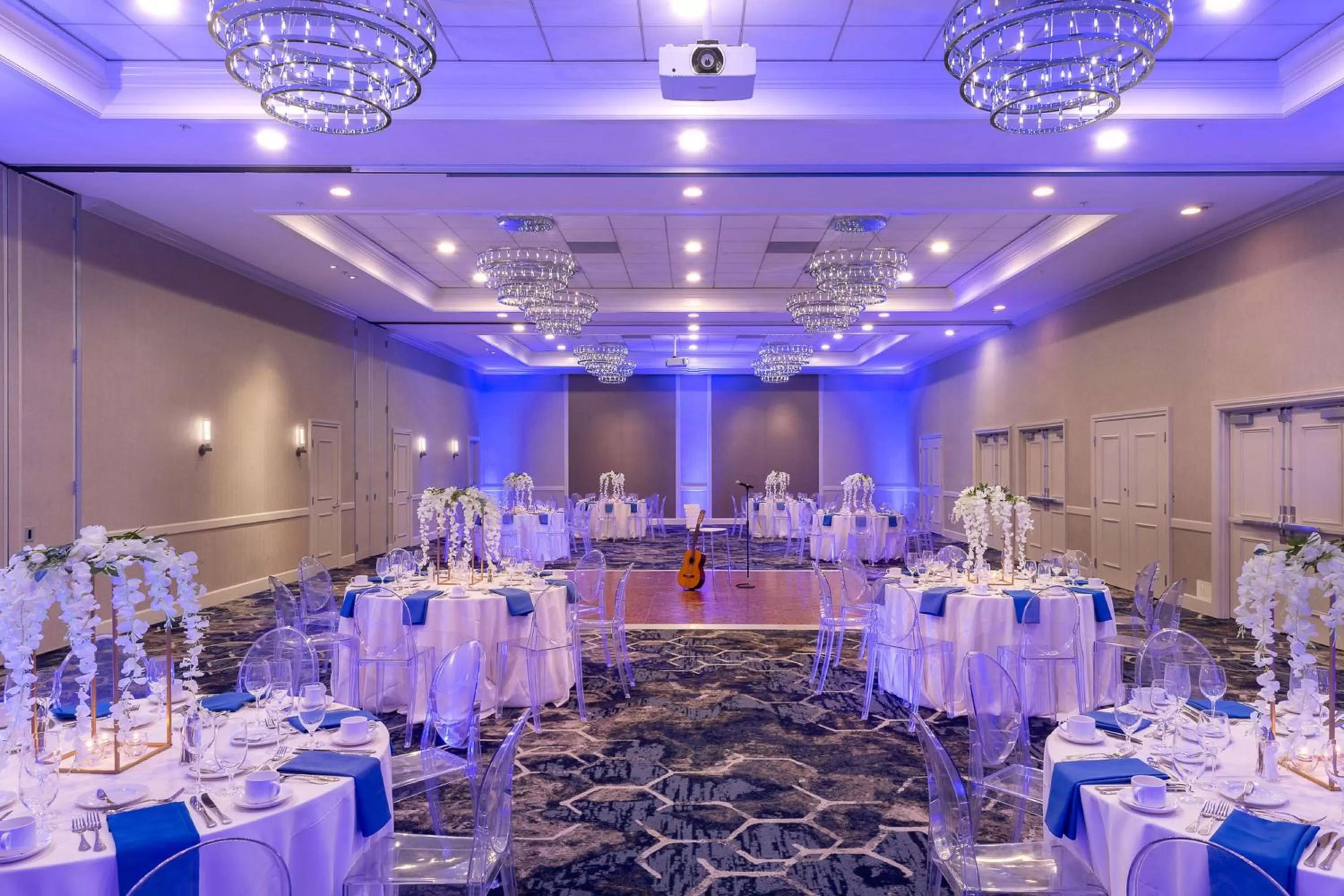 Meeting/conference room in Juniper Hotel Cupertino, Curio Collection by Hilton