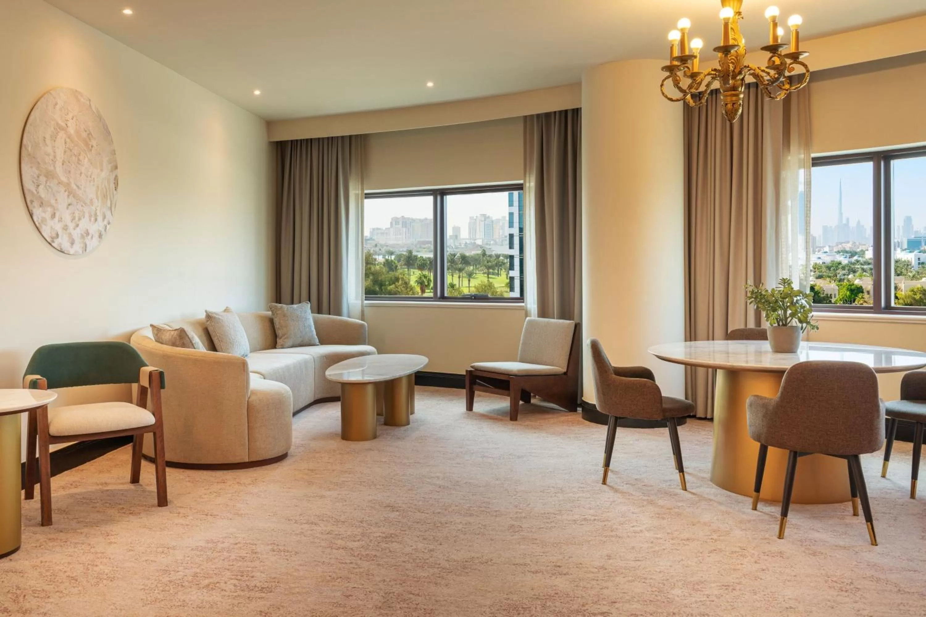 Living room in Le Meridien Fairway